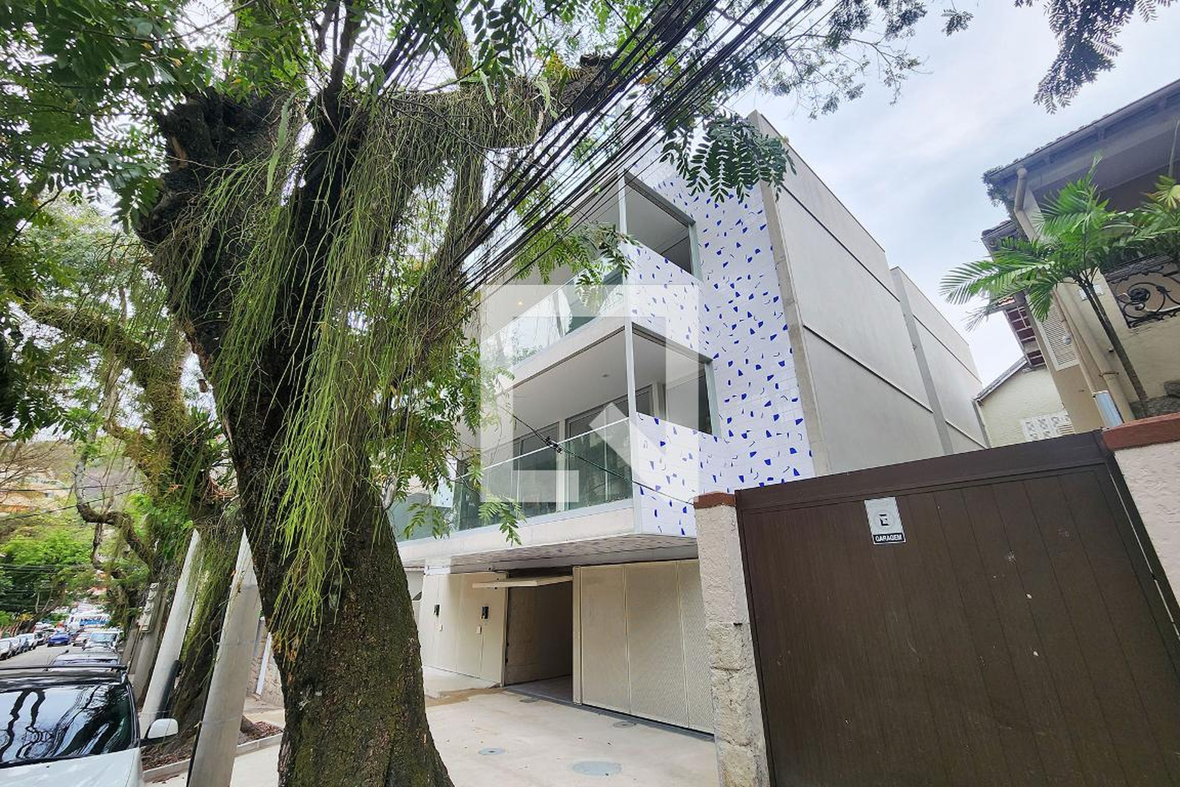 Fachada Condomínio Janeiro 183