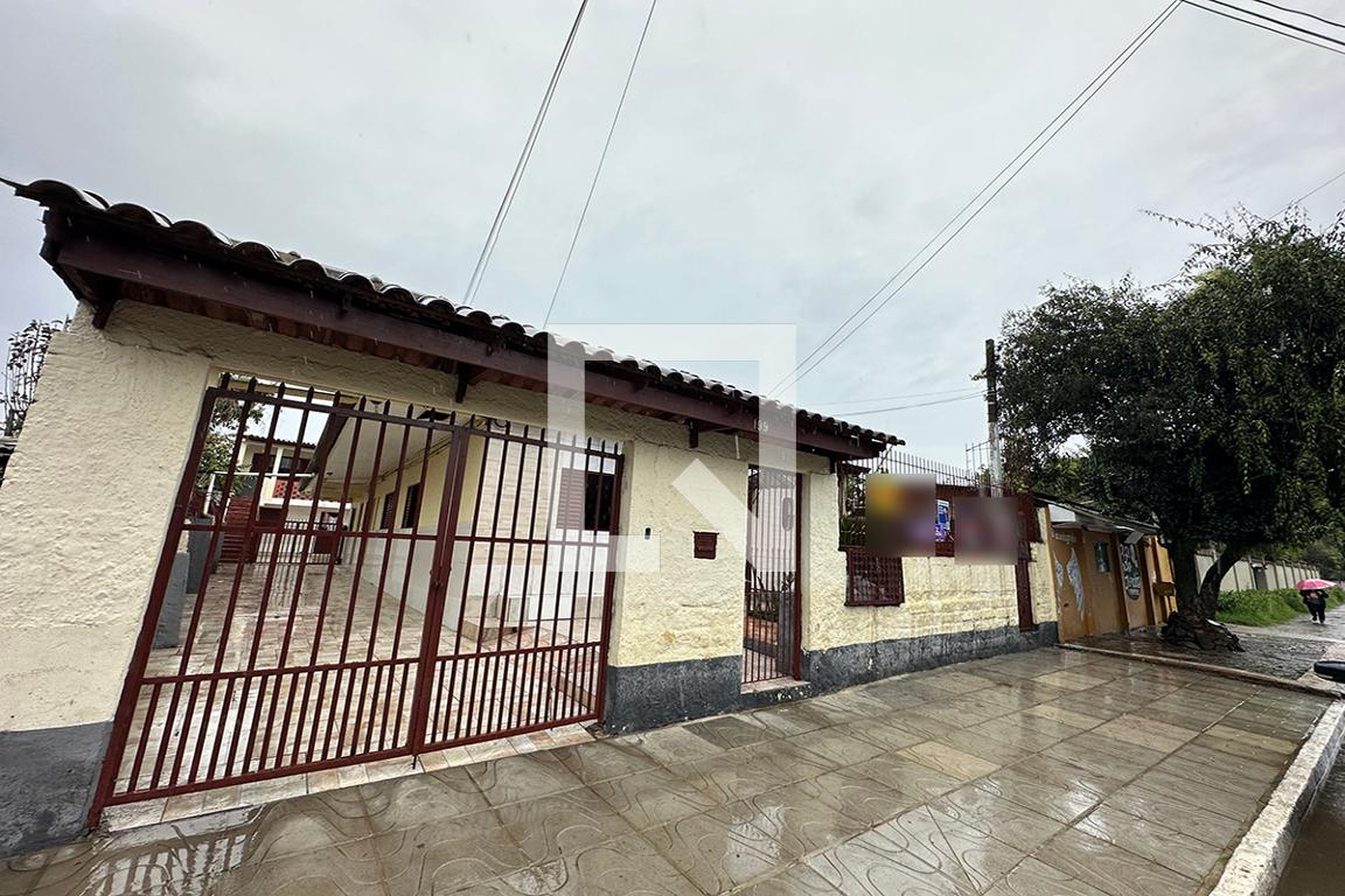 Fachada Condomínio em Rua Dona Leopoldina, 199