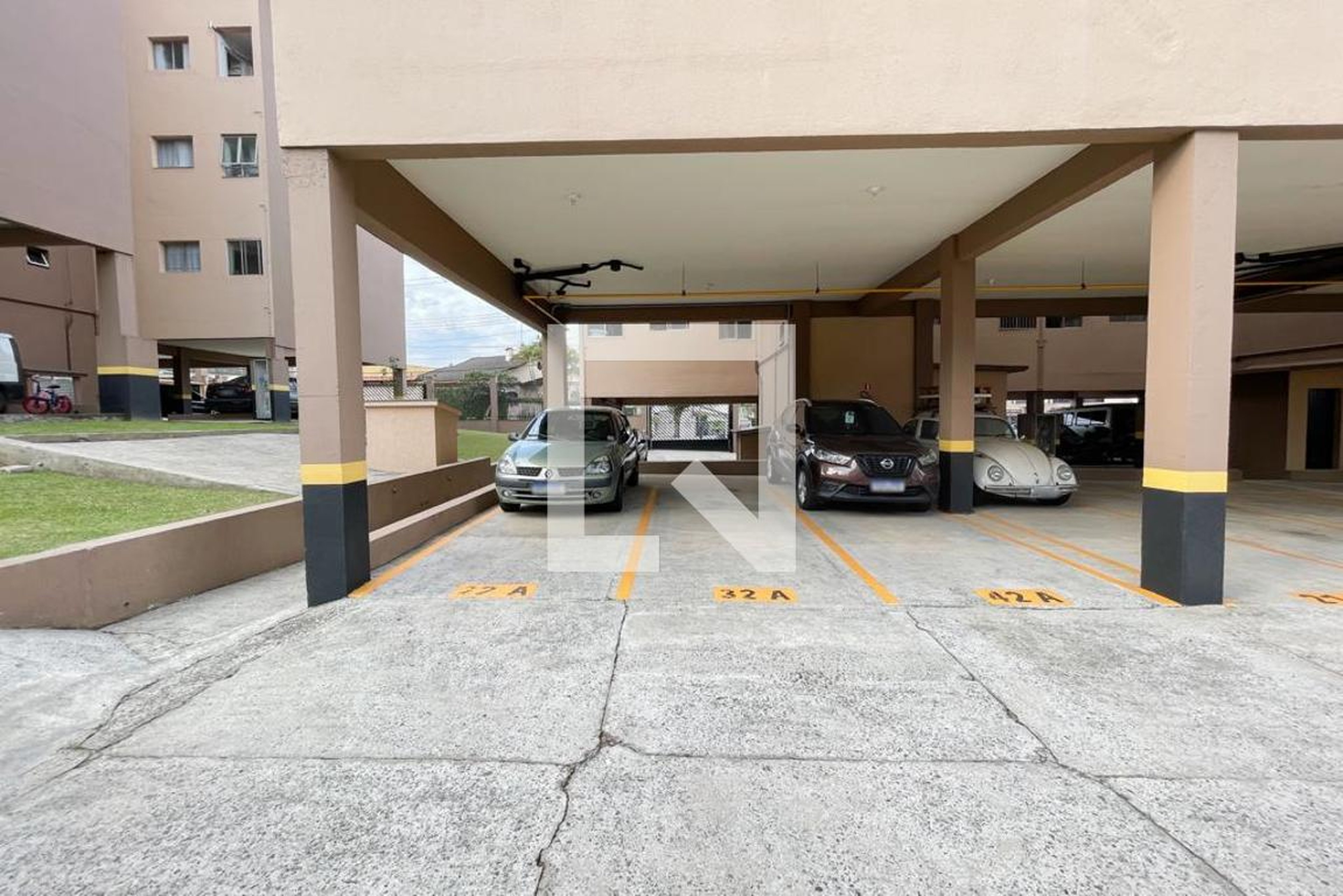 Estacionamento - Parque Espacial