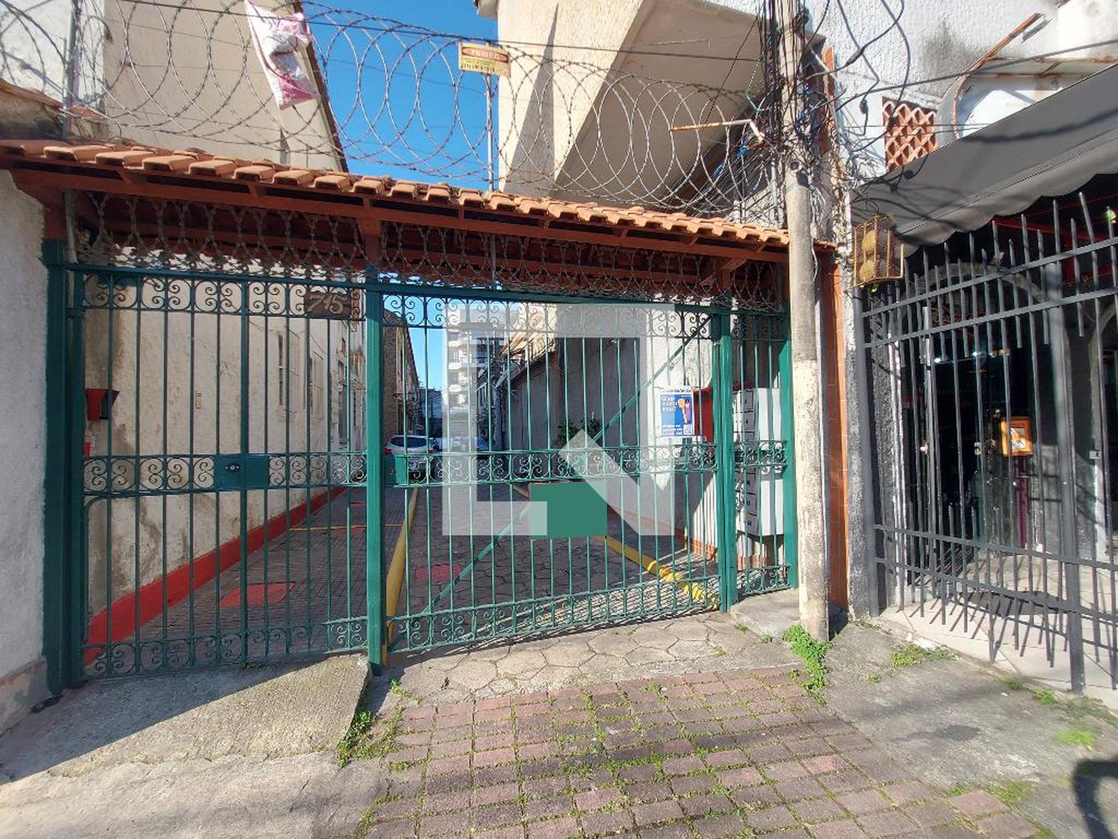 Fachada do Condomínio Condomínio Vila Pedro de Carvalho