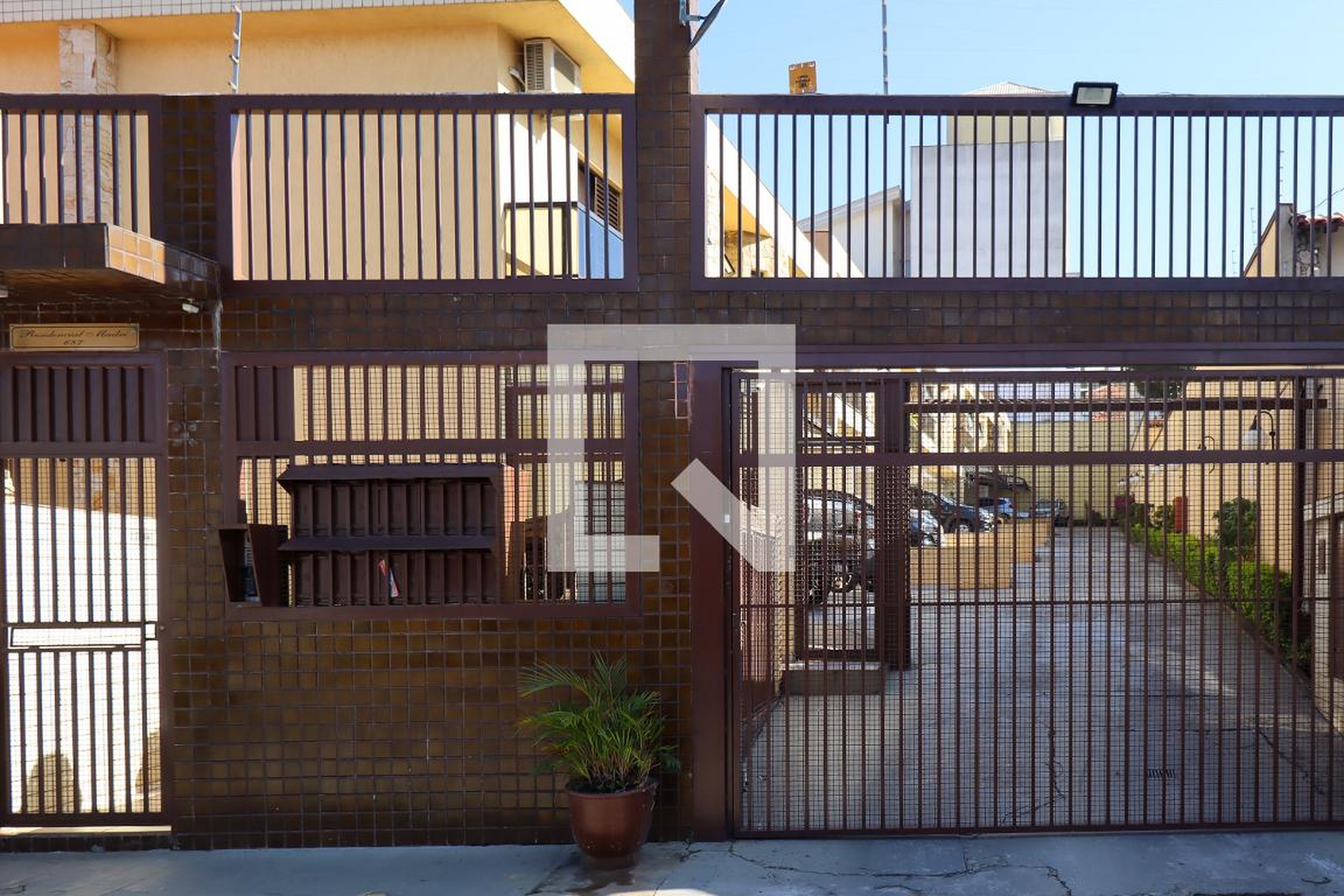 Fachada Condomínio em Avenida Marcondes de Brito, 687