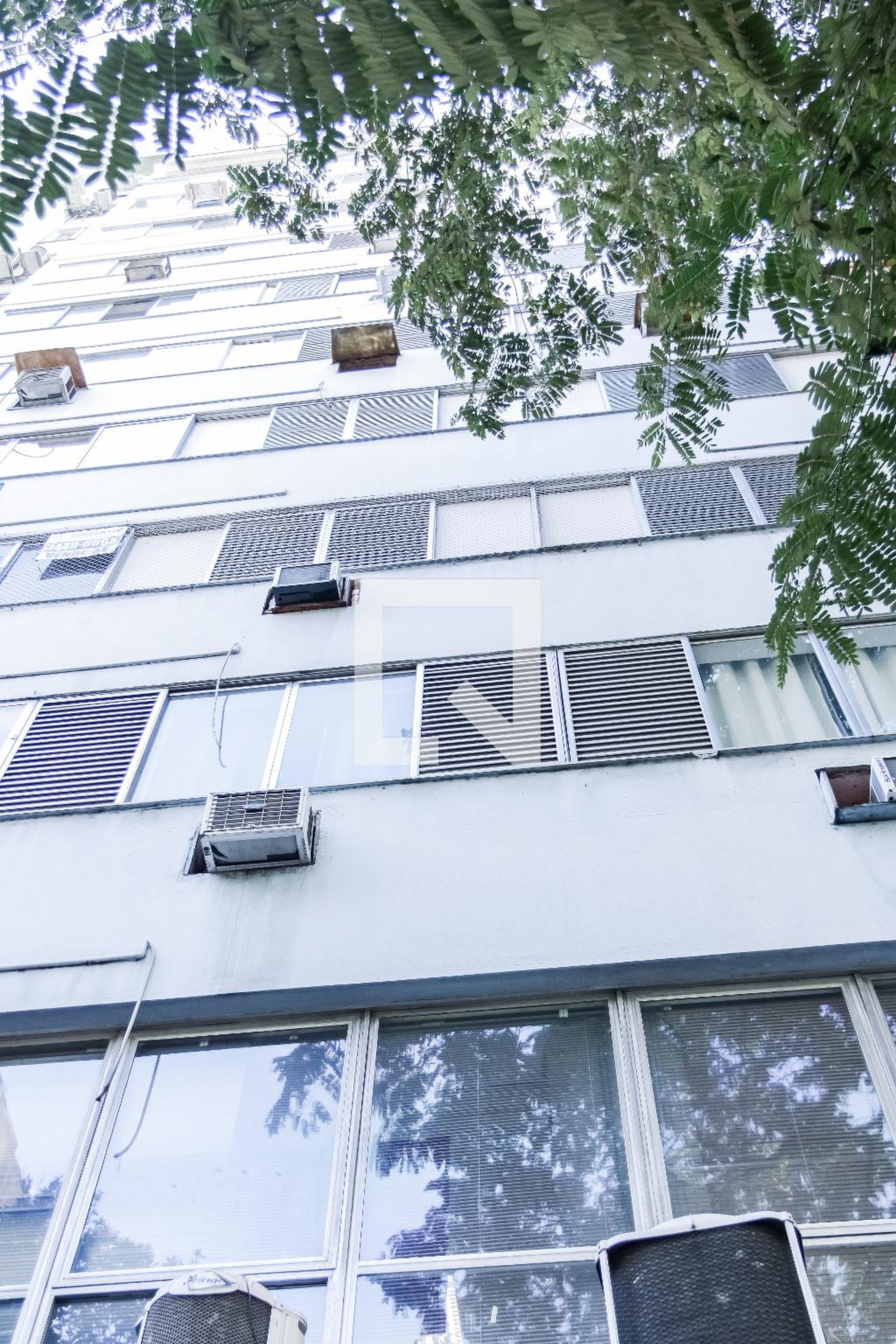 Fachada do Prédio Condomínio em Avenida Nossa Senhora de Copacabana, 1099
