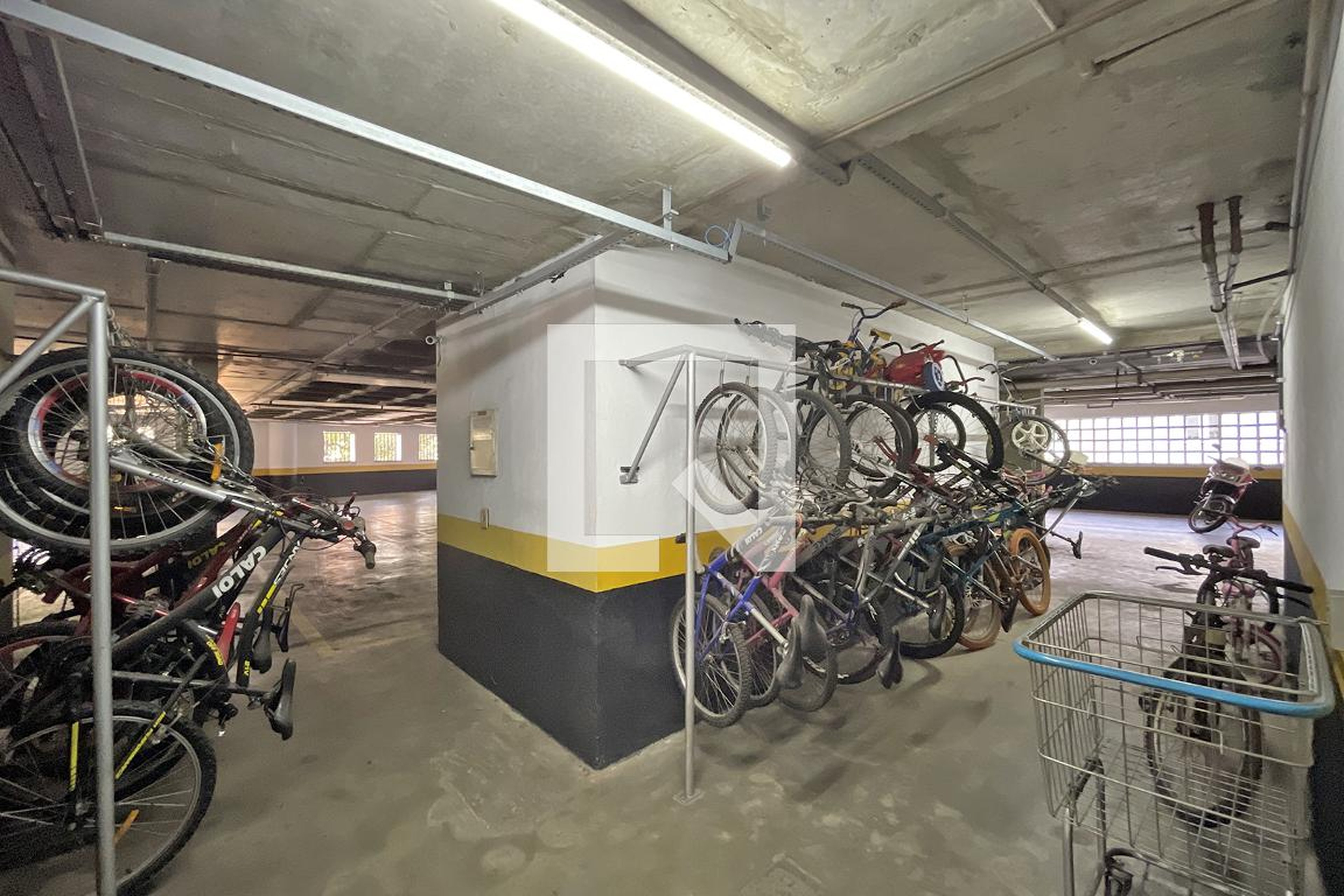 Estacionamento - Edifício Sand Village