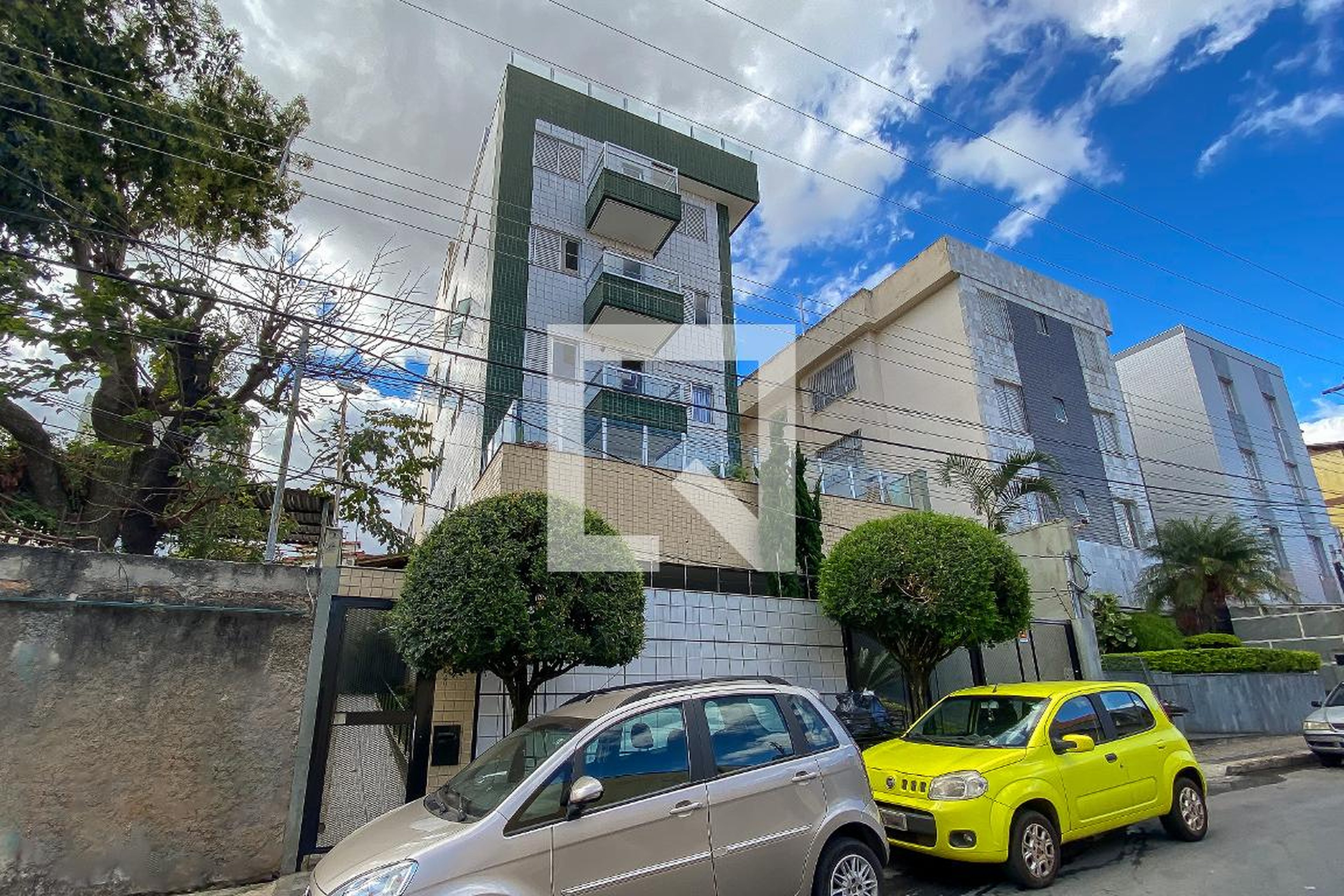 Fachada Edifício Santa Felicidade