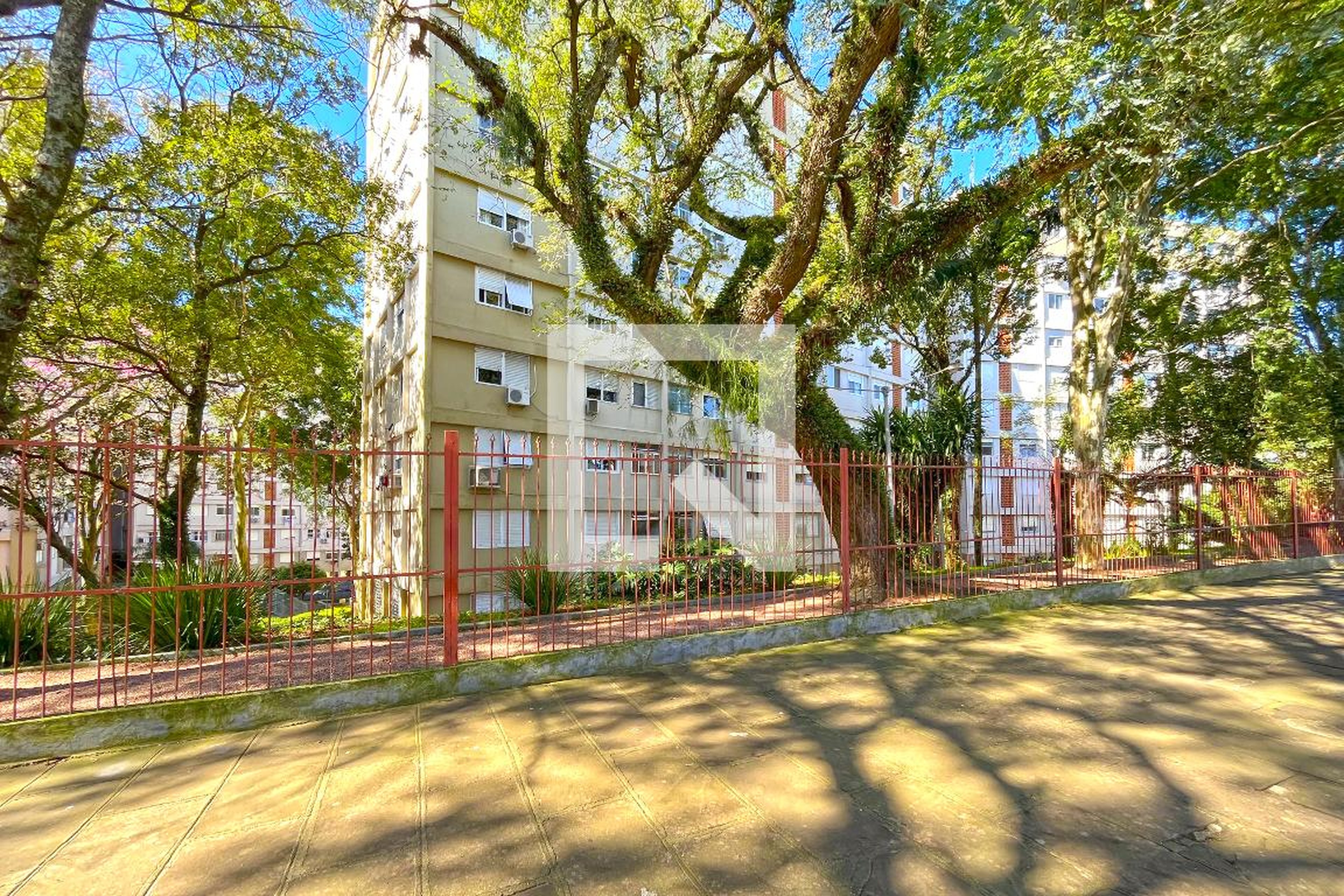 Fachada Condomínio em Avenida Professor Oscar Pereira, 1120