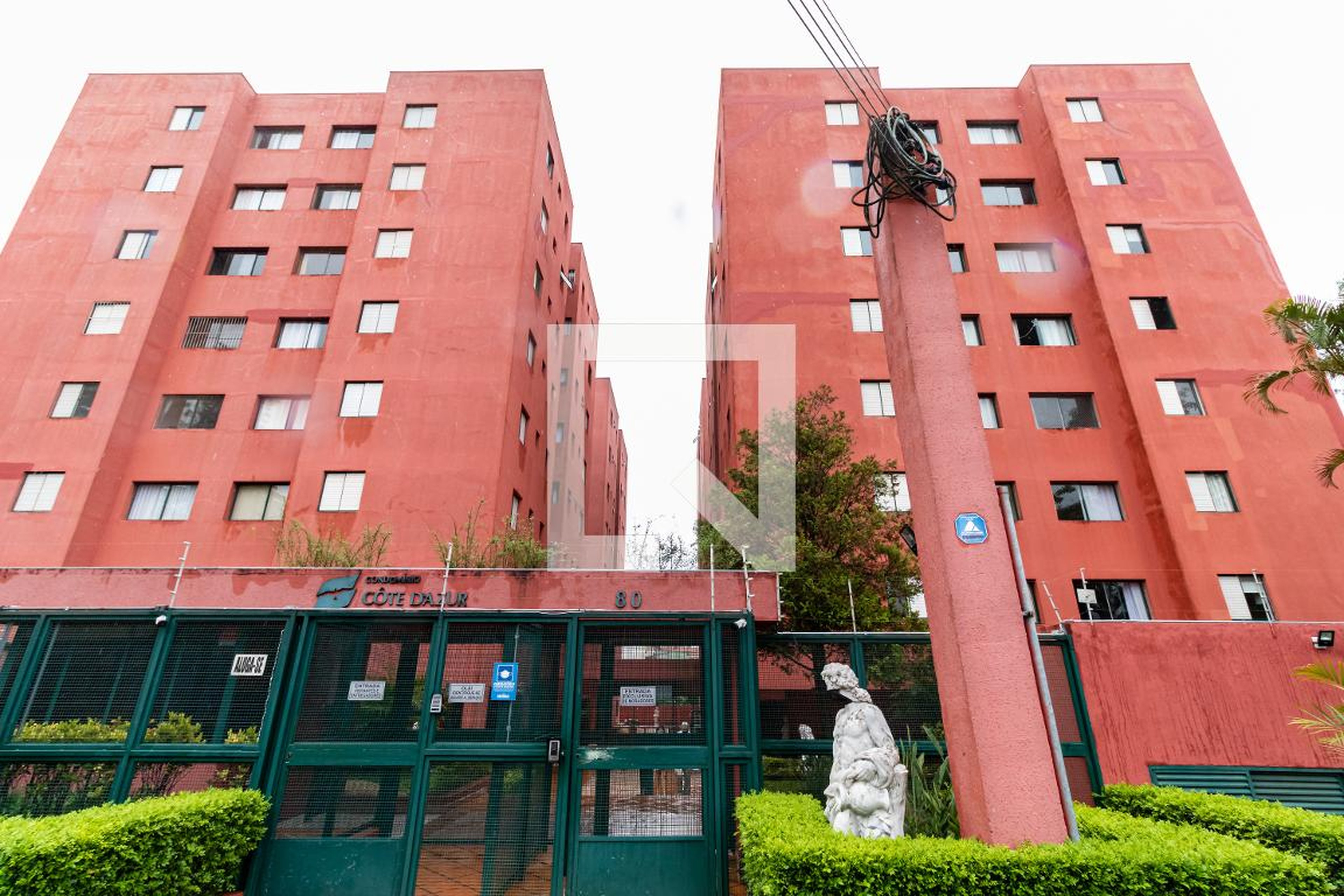 Fachada do Condomínio Condomínio Cote D'Azur