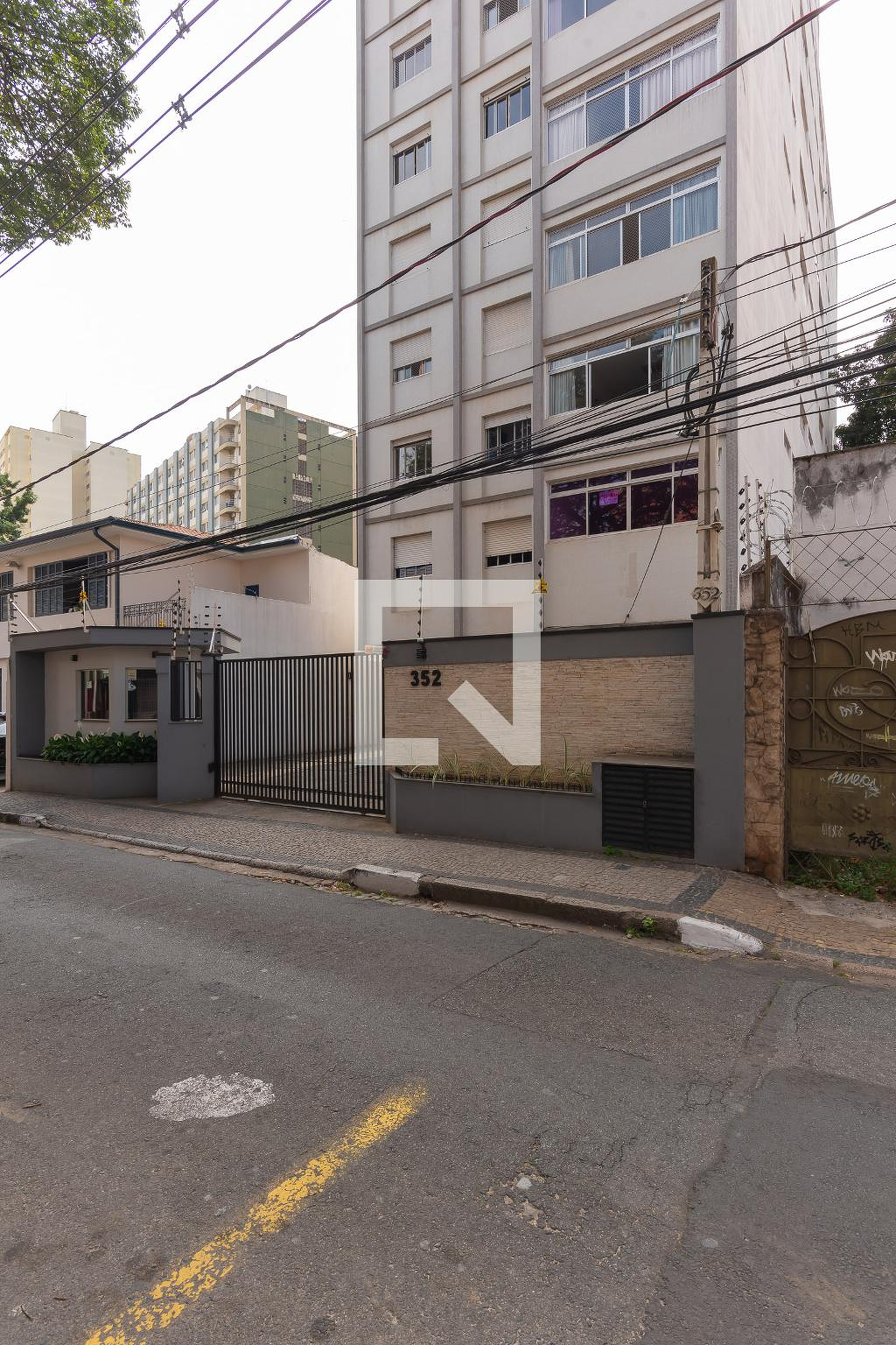 Fachada do Prédio Condomínio Bermudas