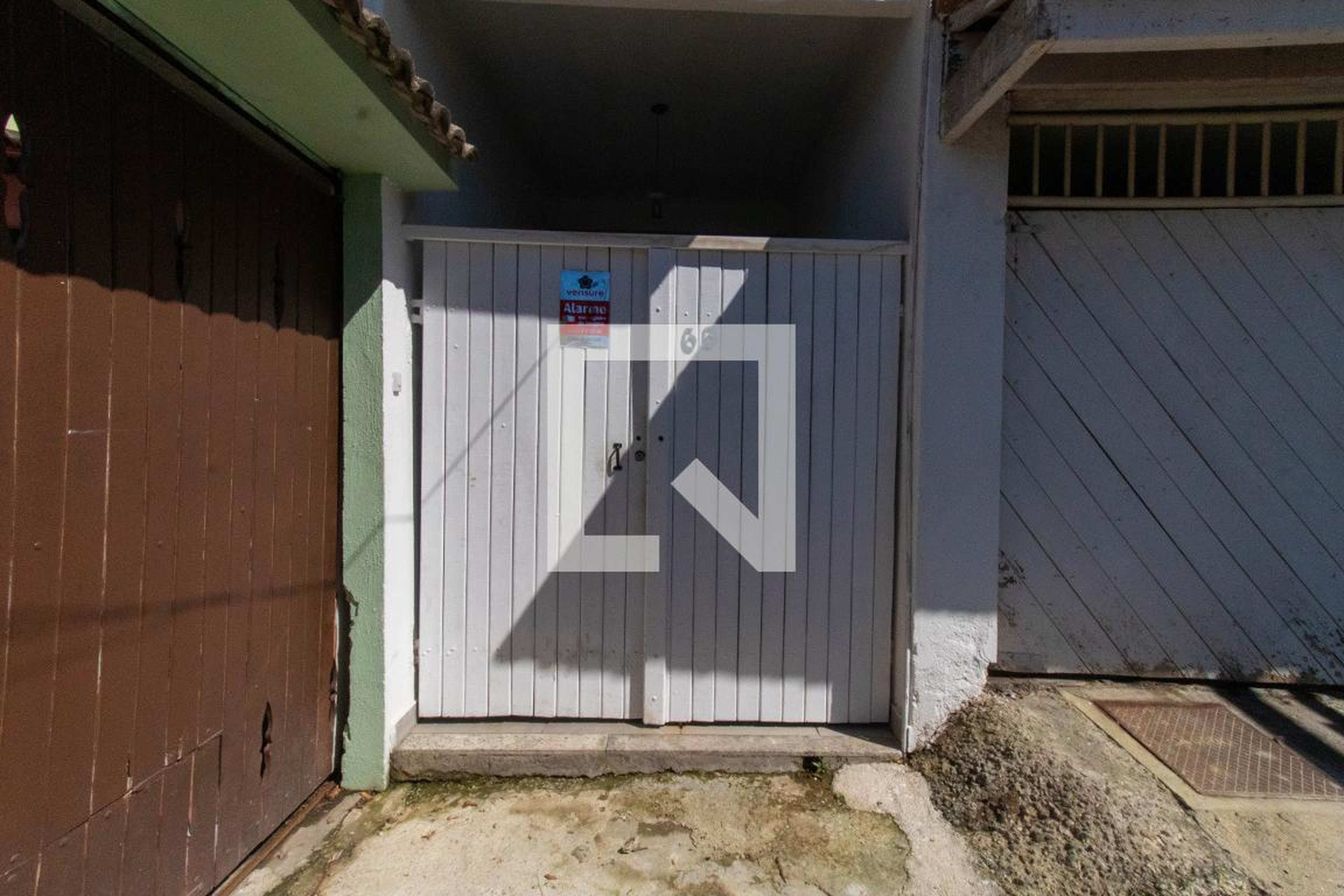 Fachada Condomínio em Rua Pedro Taváres Dias Pessoa, 63