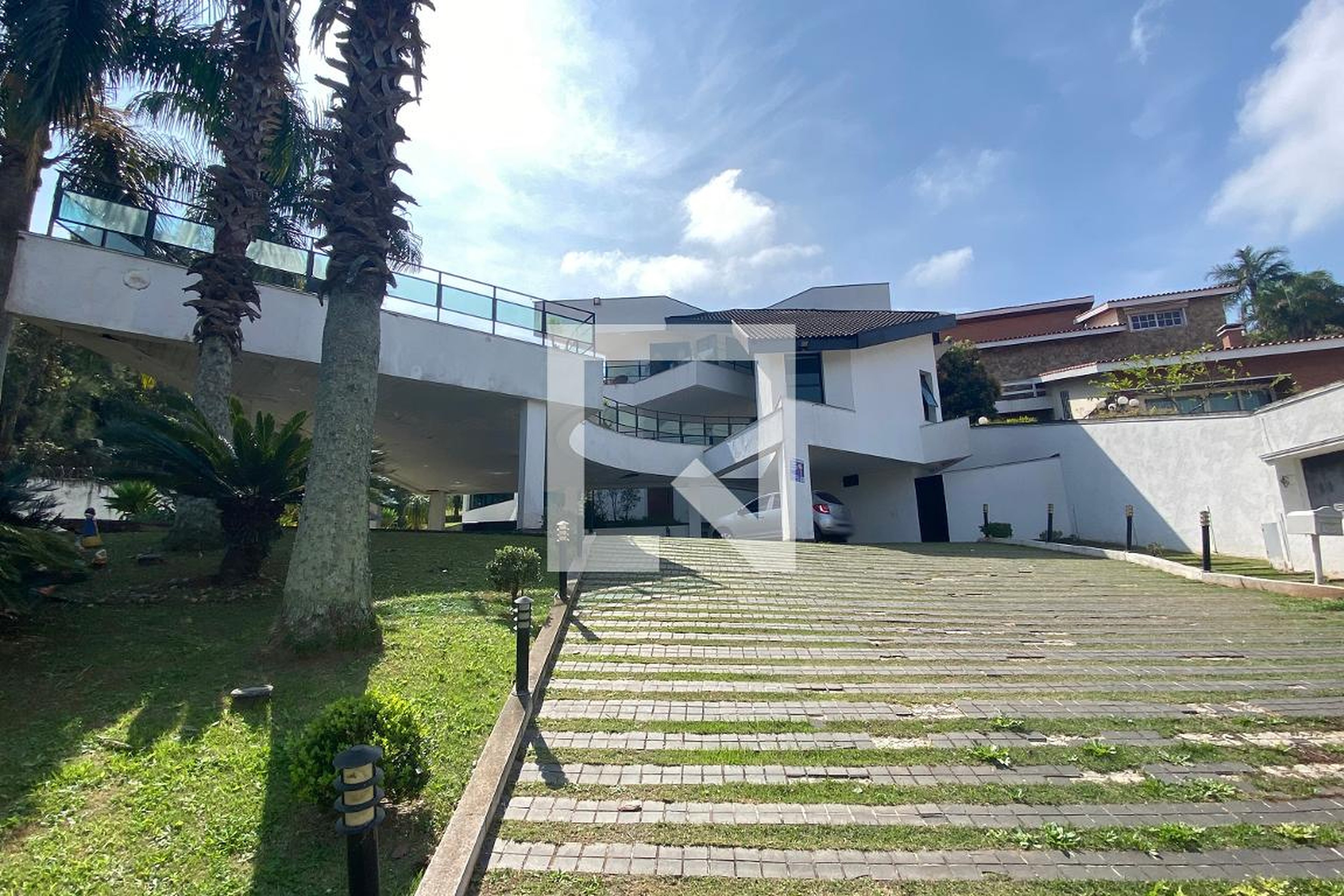 Fachada Condomínio em Alameda Apetubas, 10