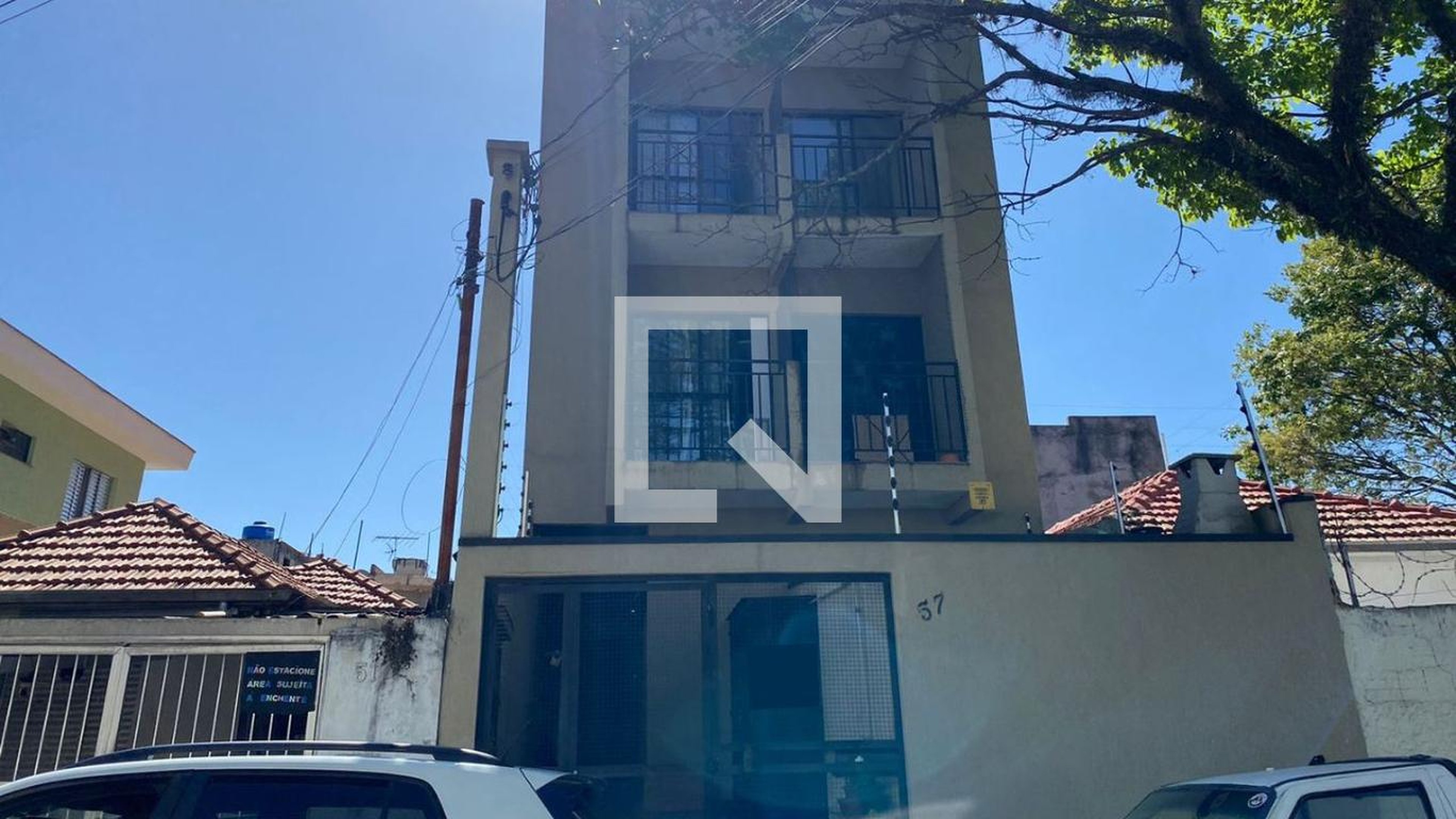 Fachada Condomínio em Rua Doutor Francisco Alves Santos Filho, 57