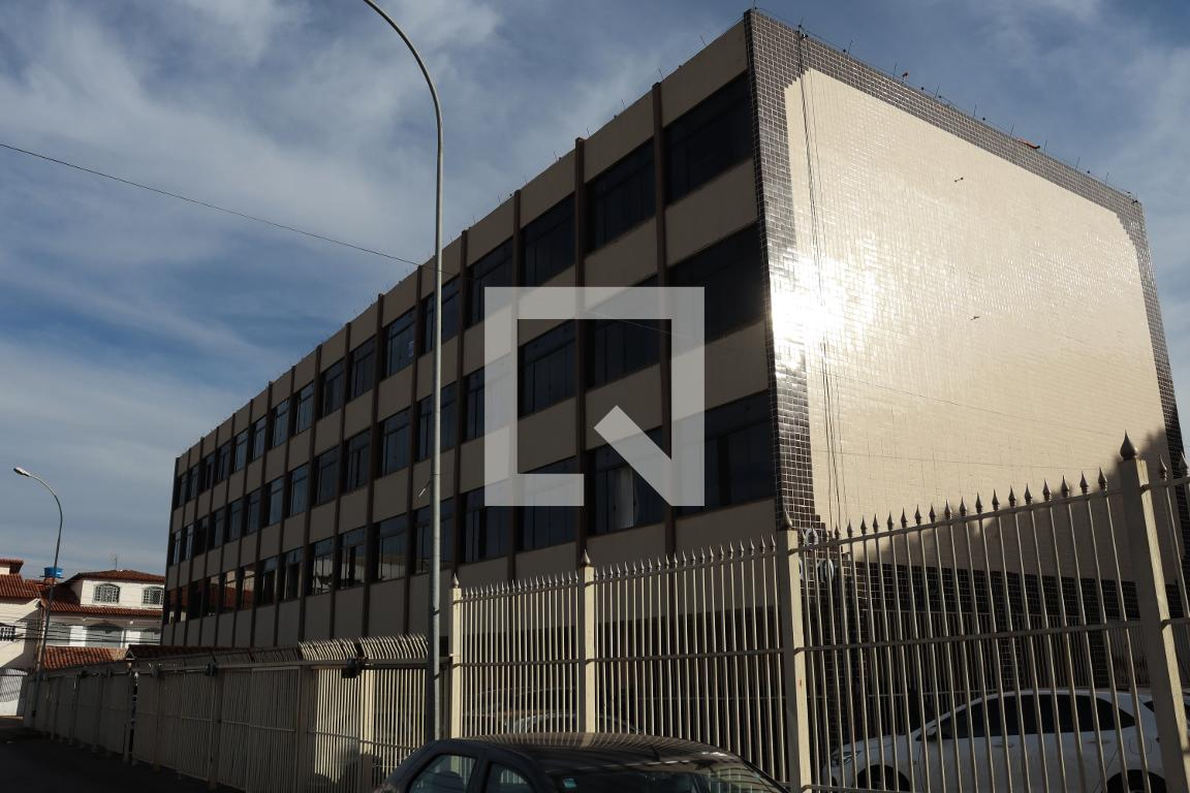 Prédio Condomínio em Qi 10 Bloco O Guará 1, 306