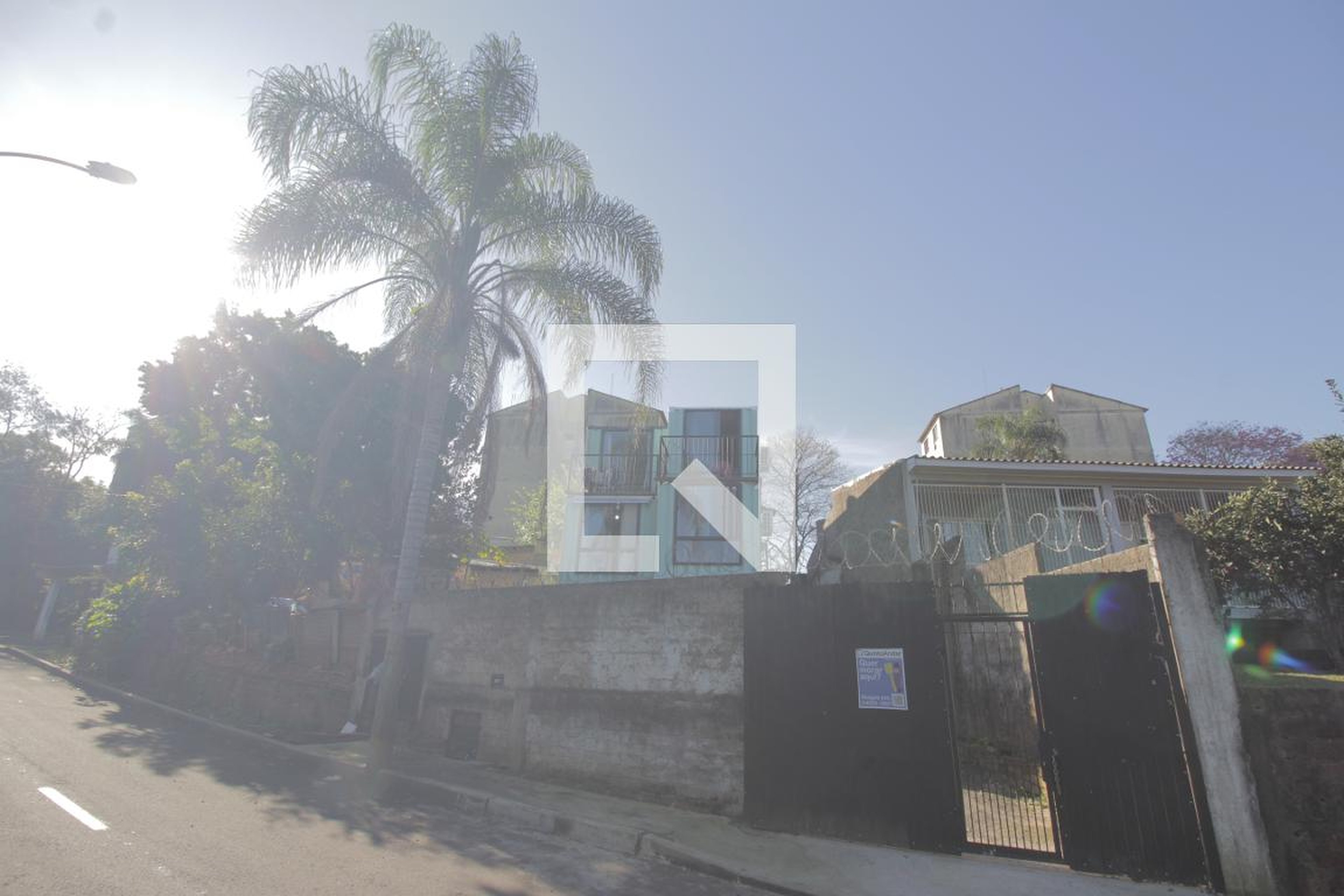 Fachada Condomínio em Rua Edgar B Fontana, 127