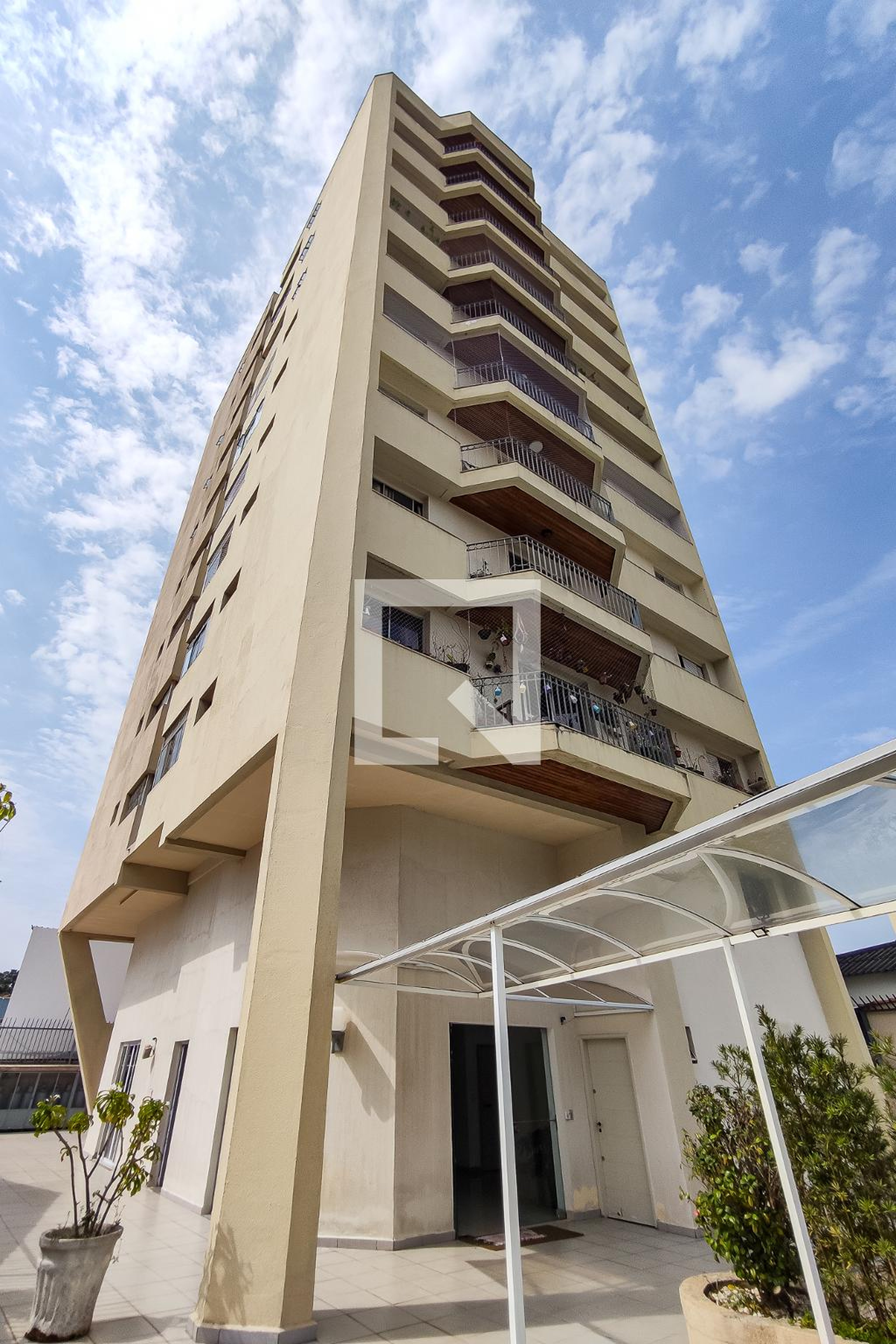 Entrada - Alessandro