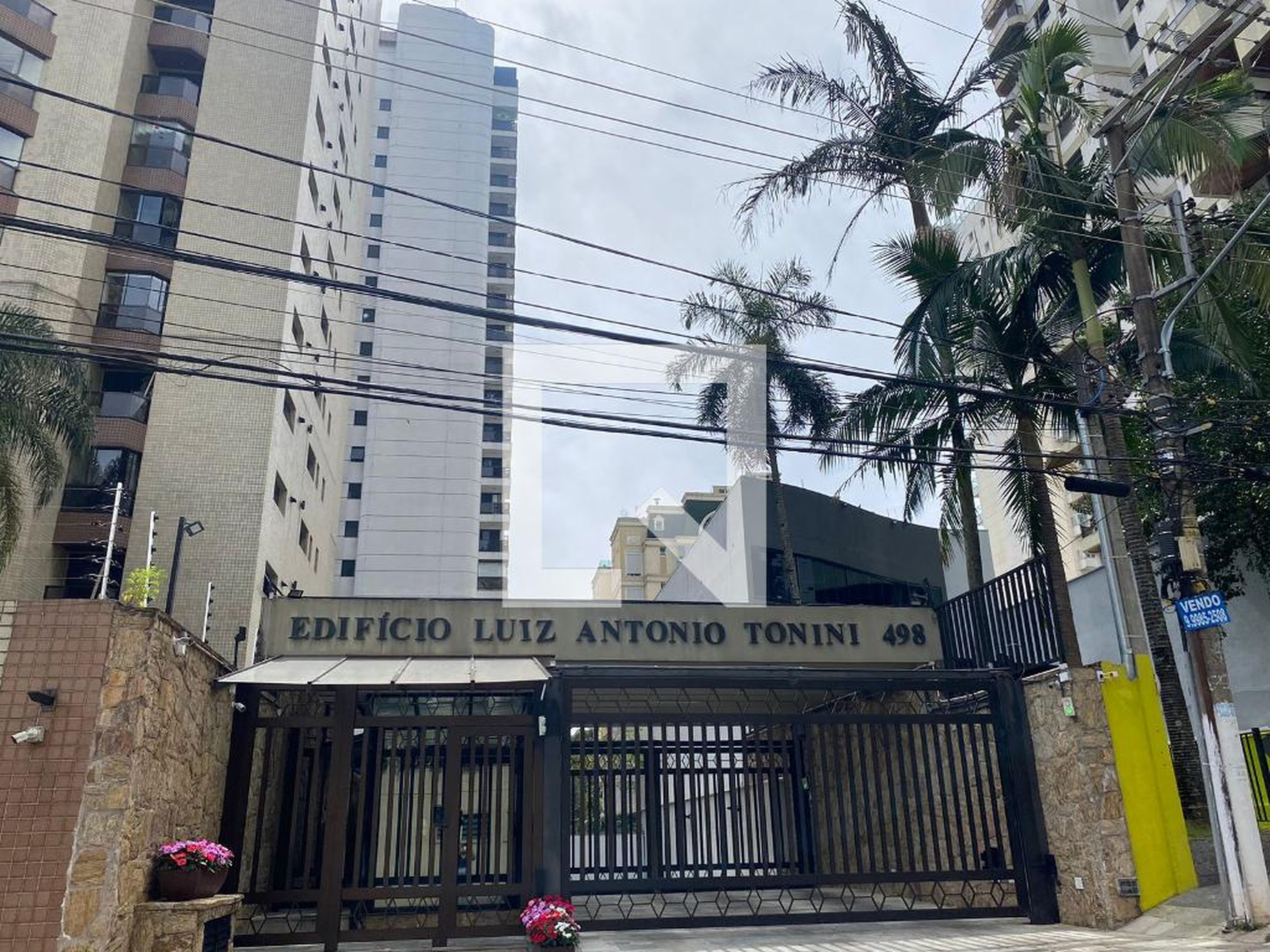 Fachada Condomínio Luiz Antonio Tonini