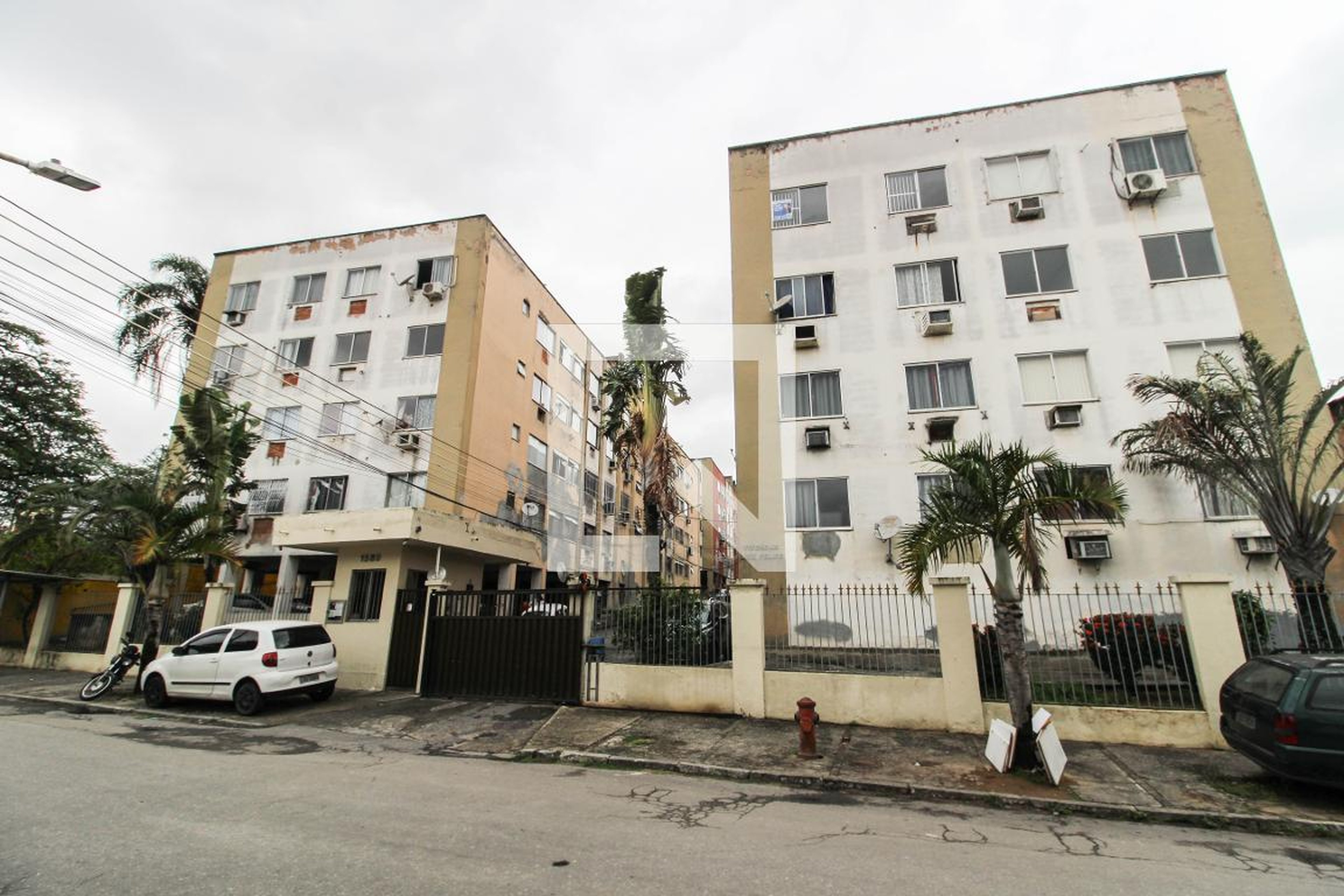 Fachada Condomínio em Rua Doutor Manoel Reis, 1589
