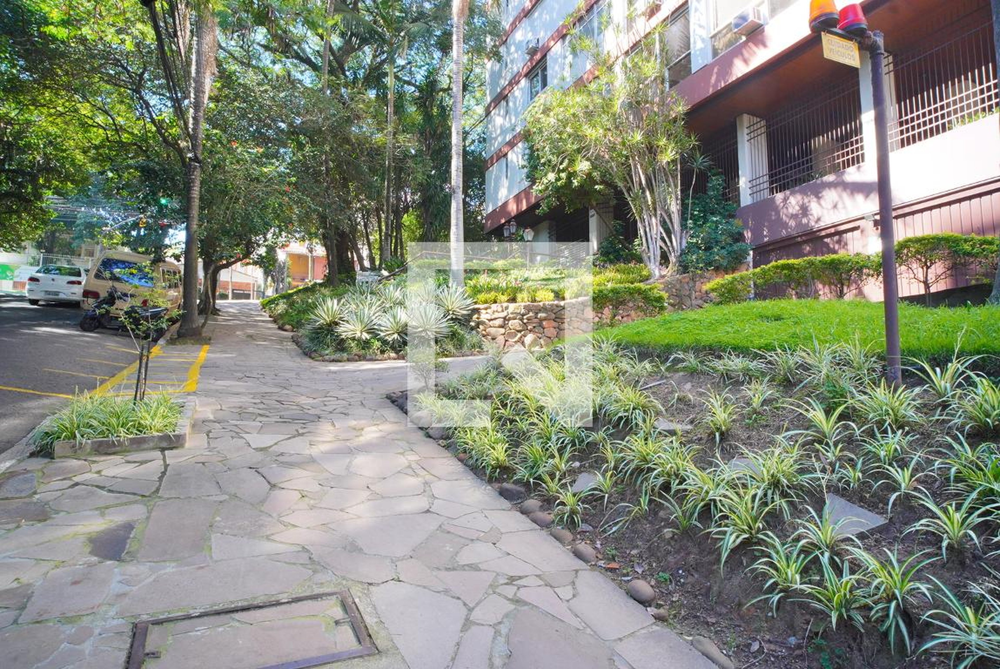 Fachada Condomínio Palacio Mostardeiro