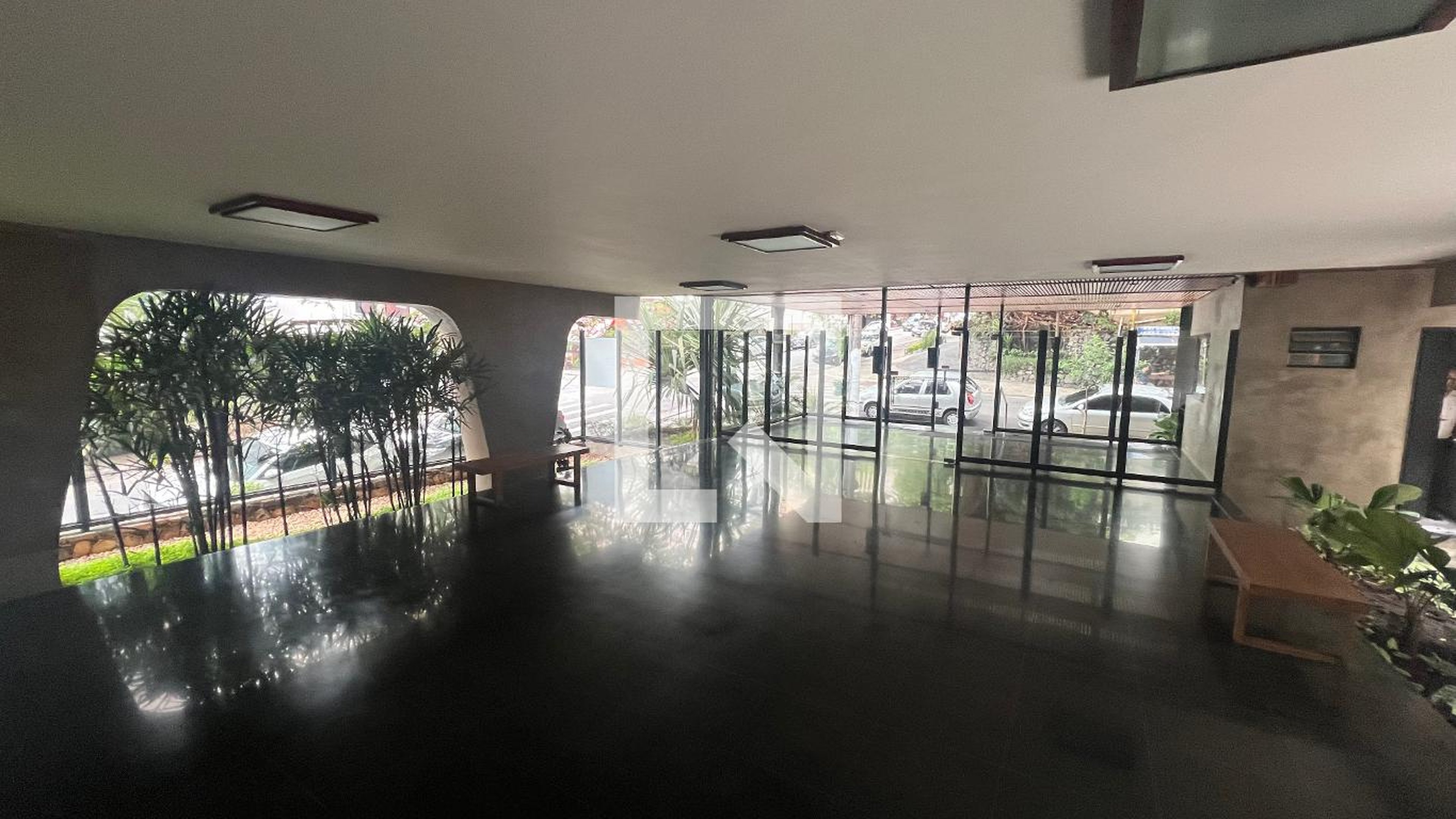 Entrada - Paço dos Arcos