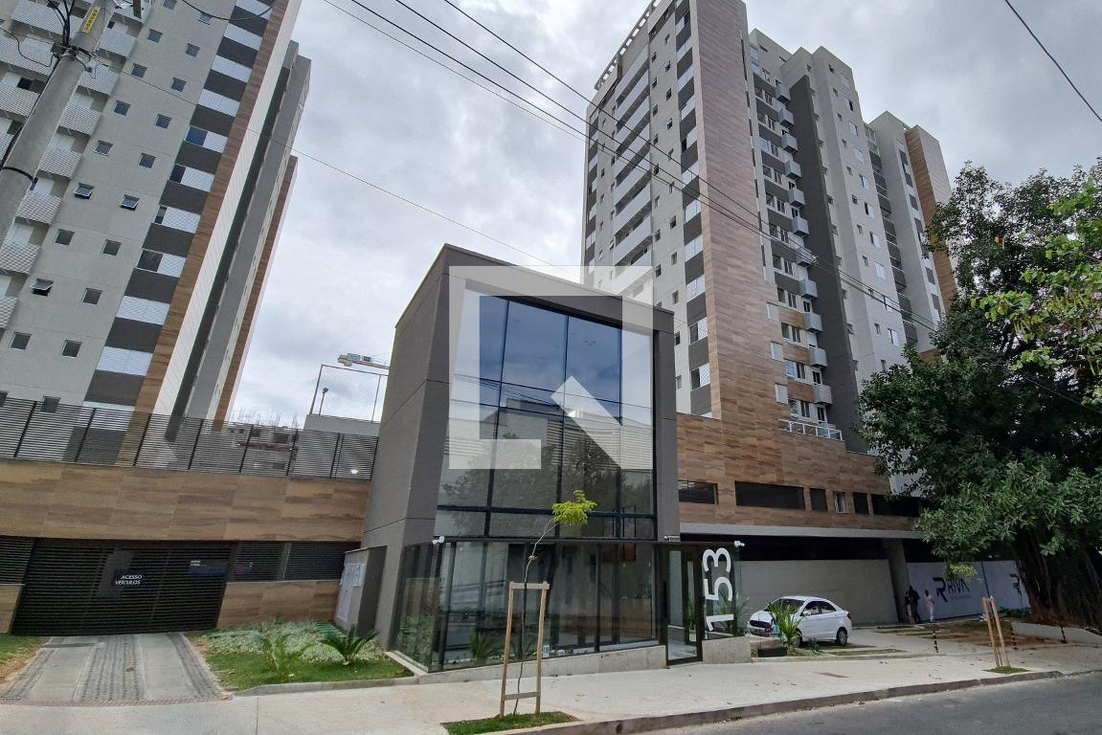 Fachada do condomínio Condomínio Live Up Residence