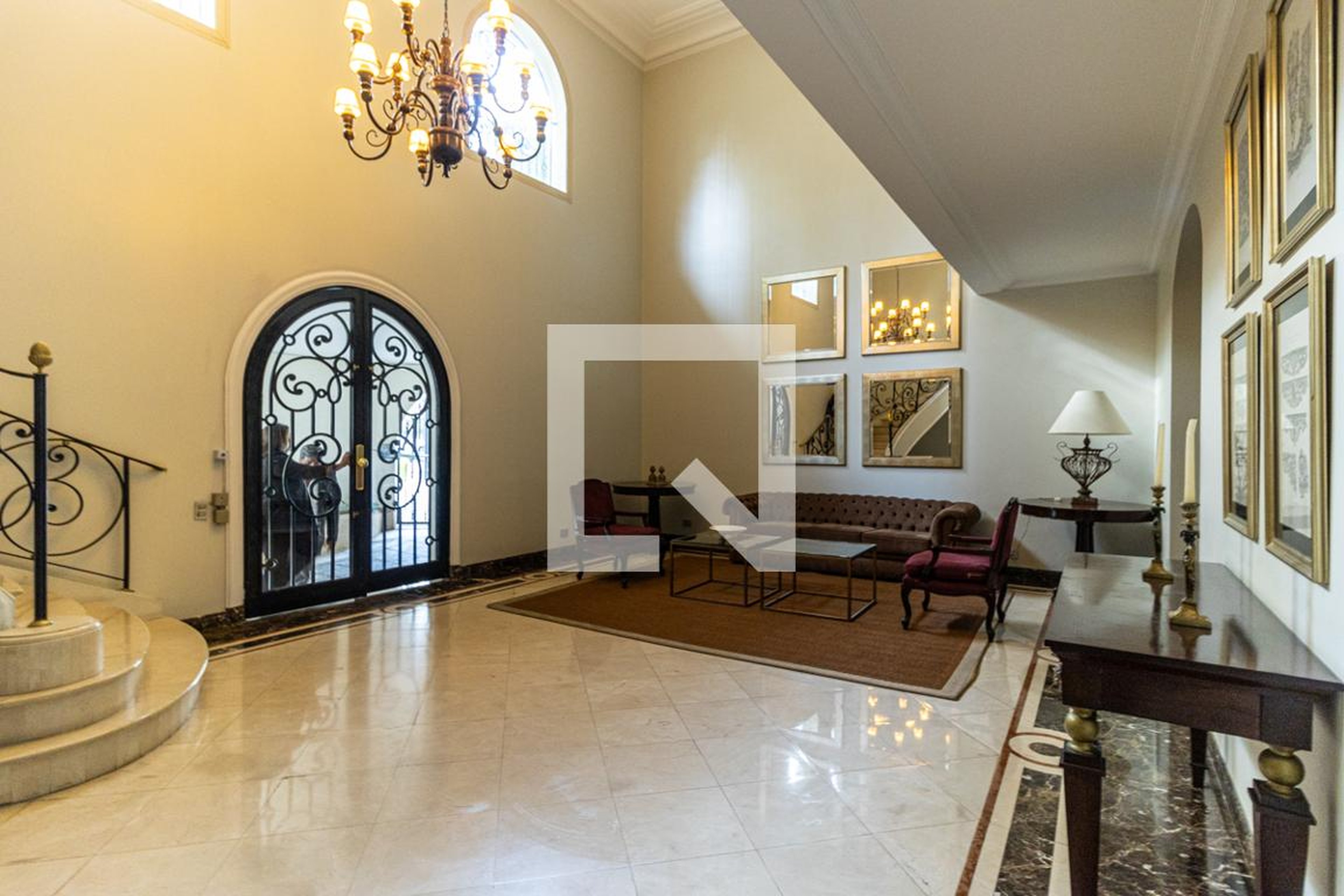 Hall Social - Luiz Nazareno Assumpção