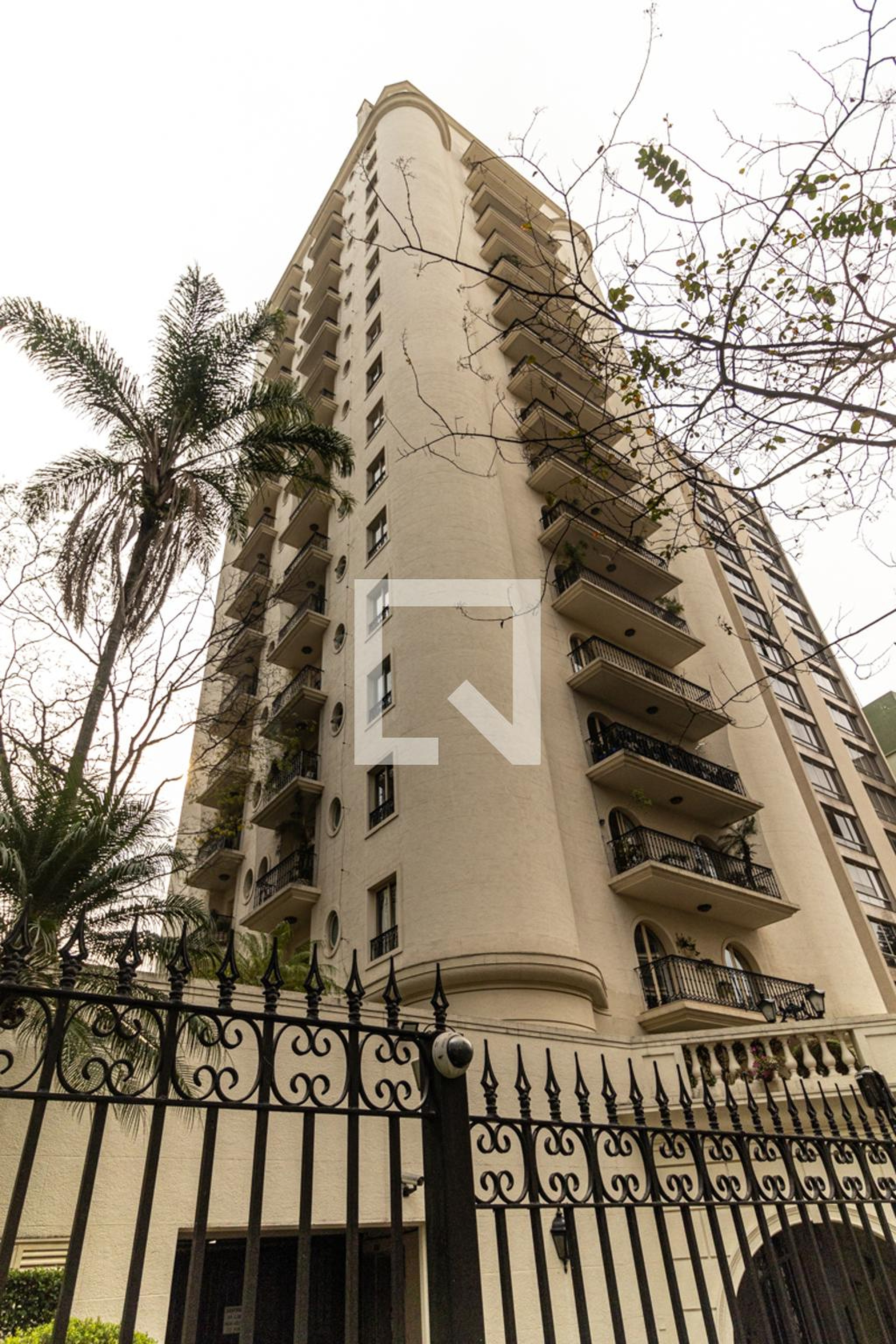 Fachada Condomínio Luiz Nazareno Assumpção