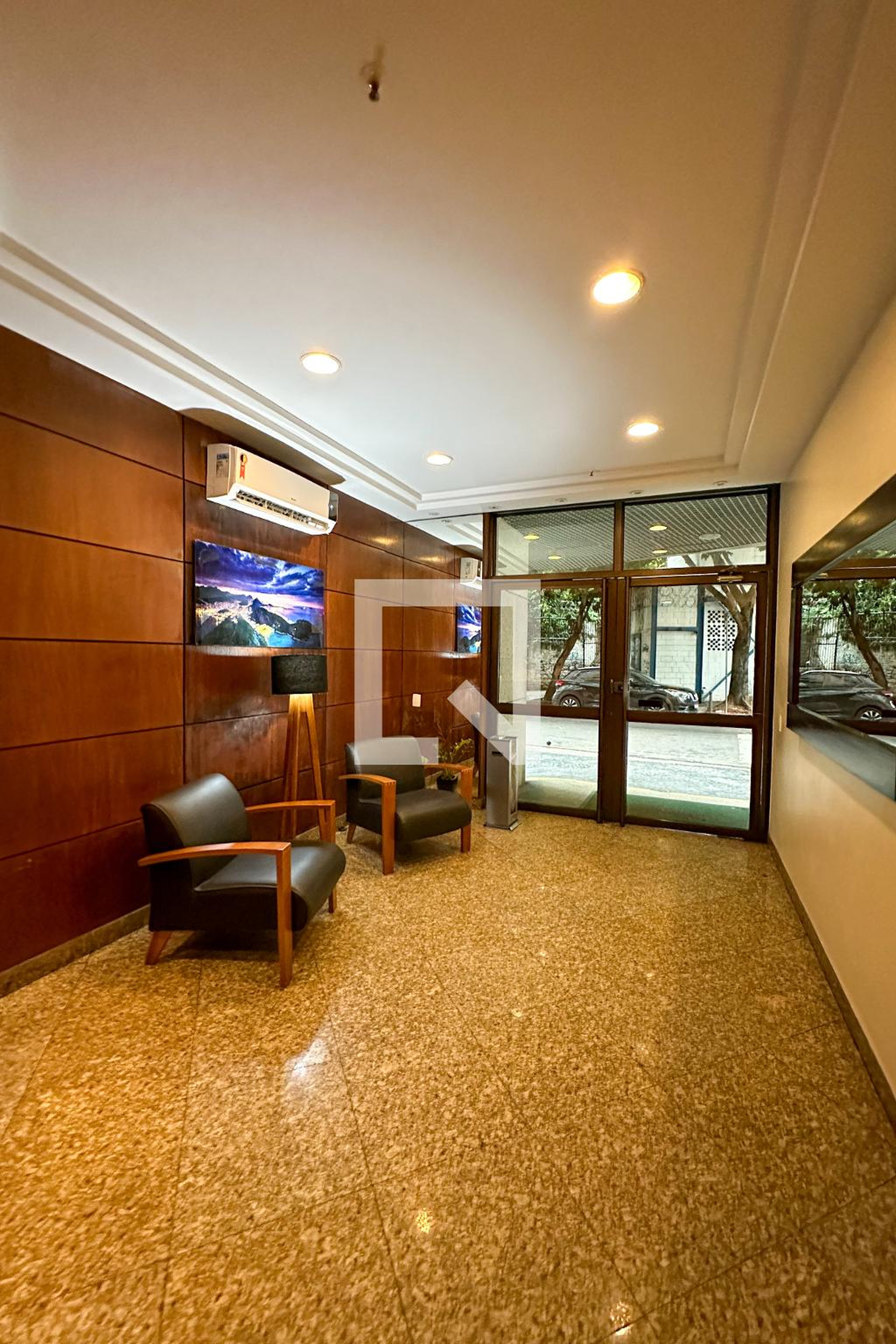 Entrada - Edifício Copacabana Executive Flat