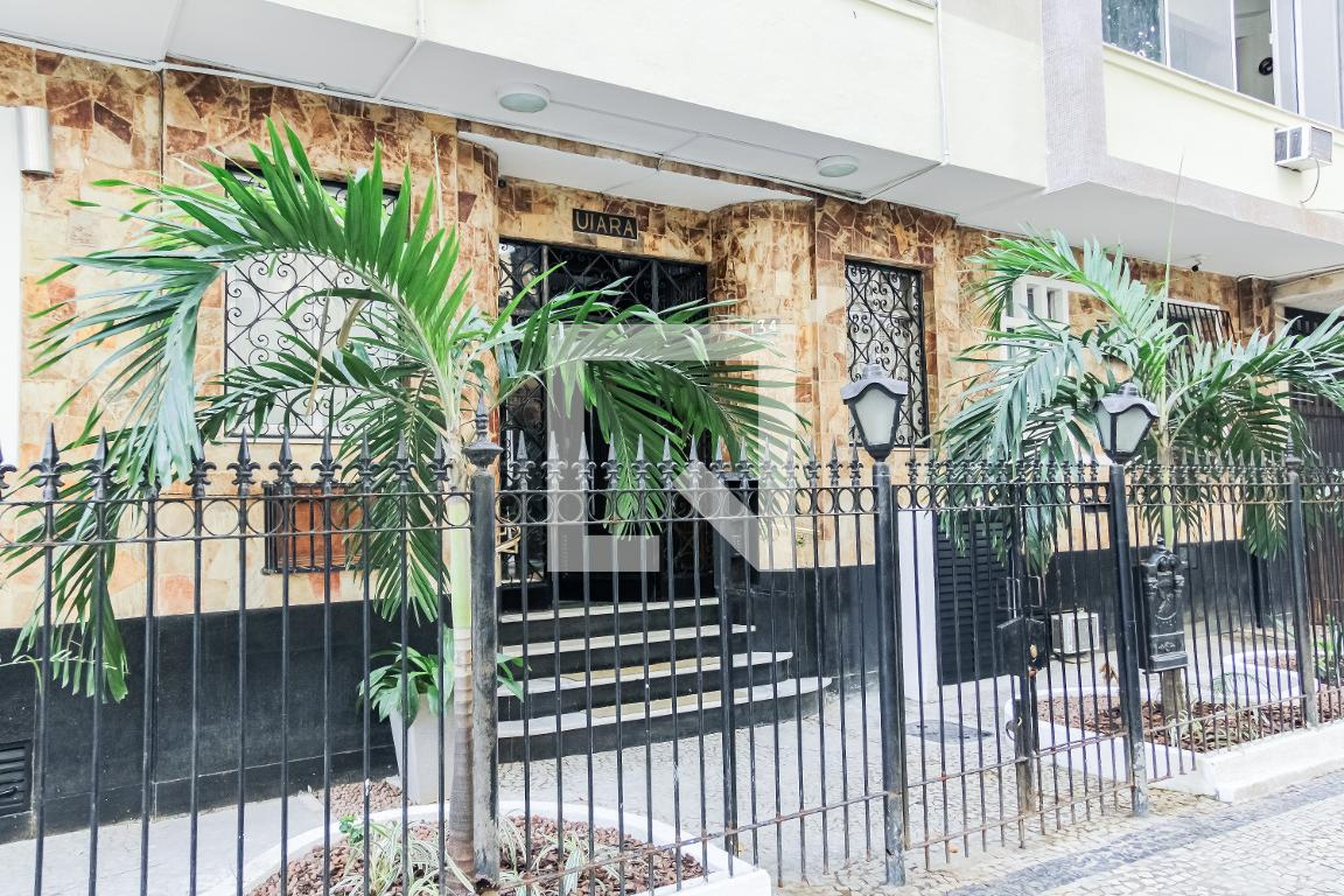 Entrada - Edifício Uiara