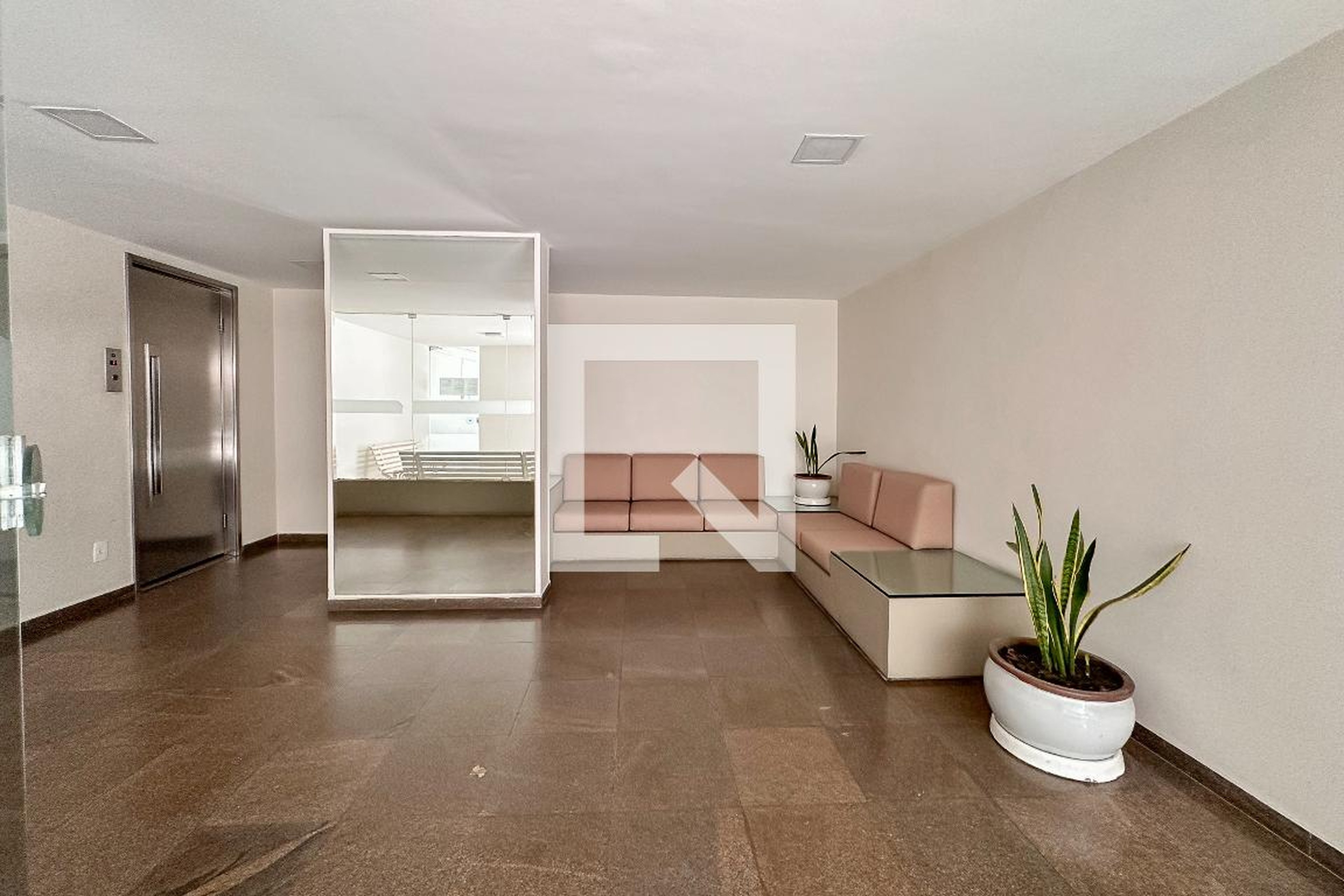 Hall de entrada - Garça e Cisne