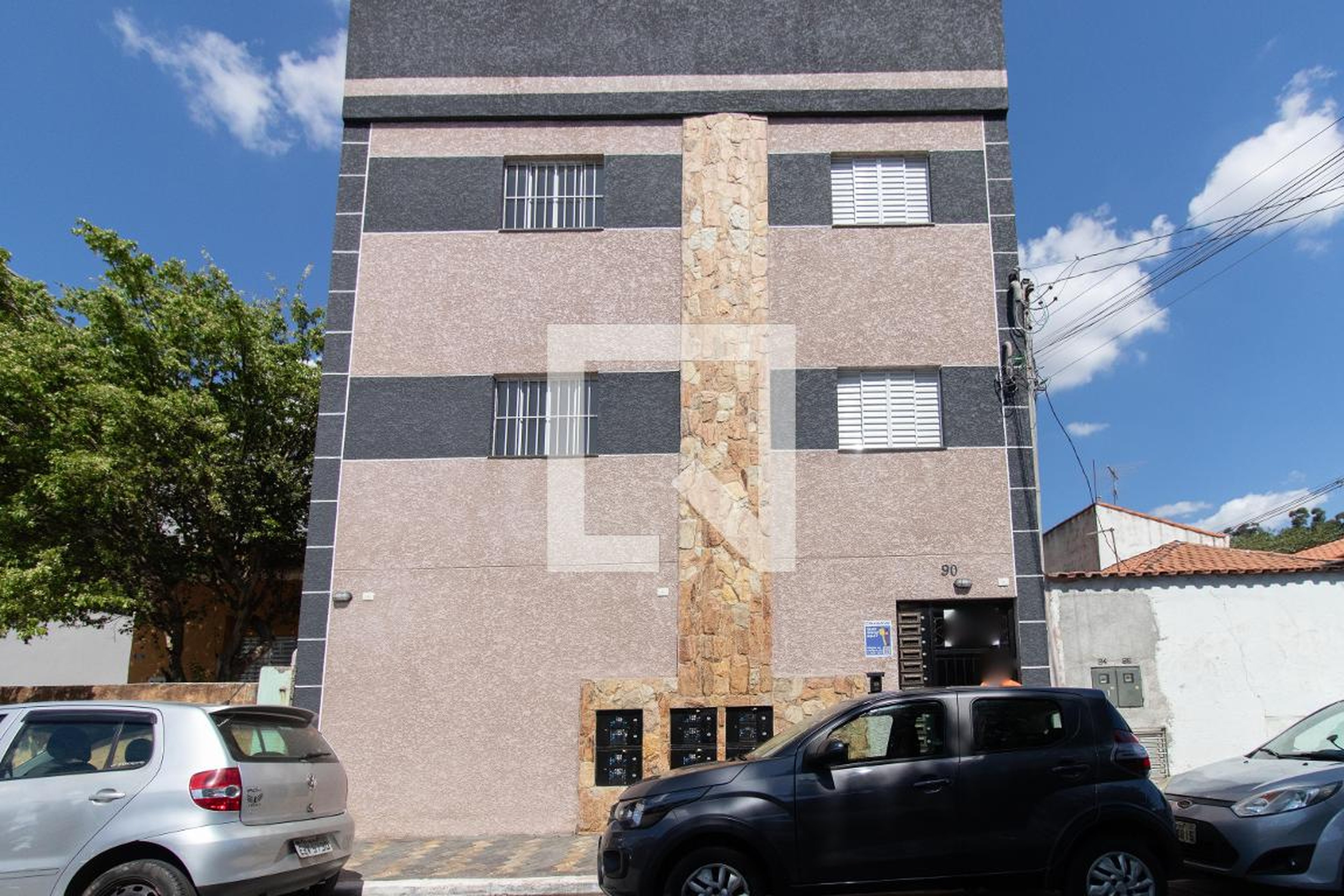 Fachada Condomínio em Rua Astecas, 90