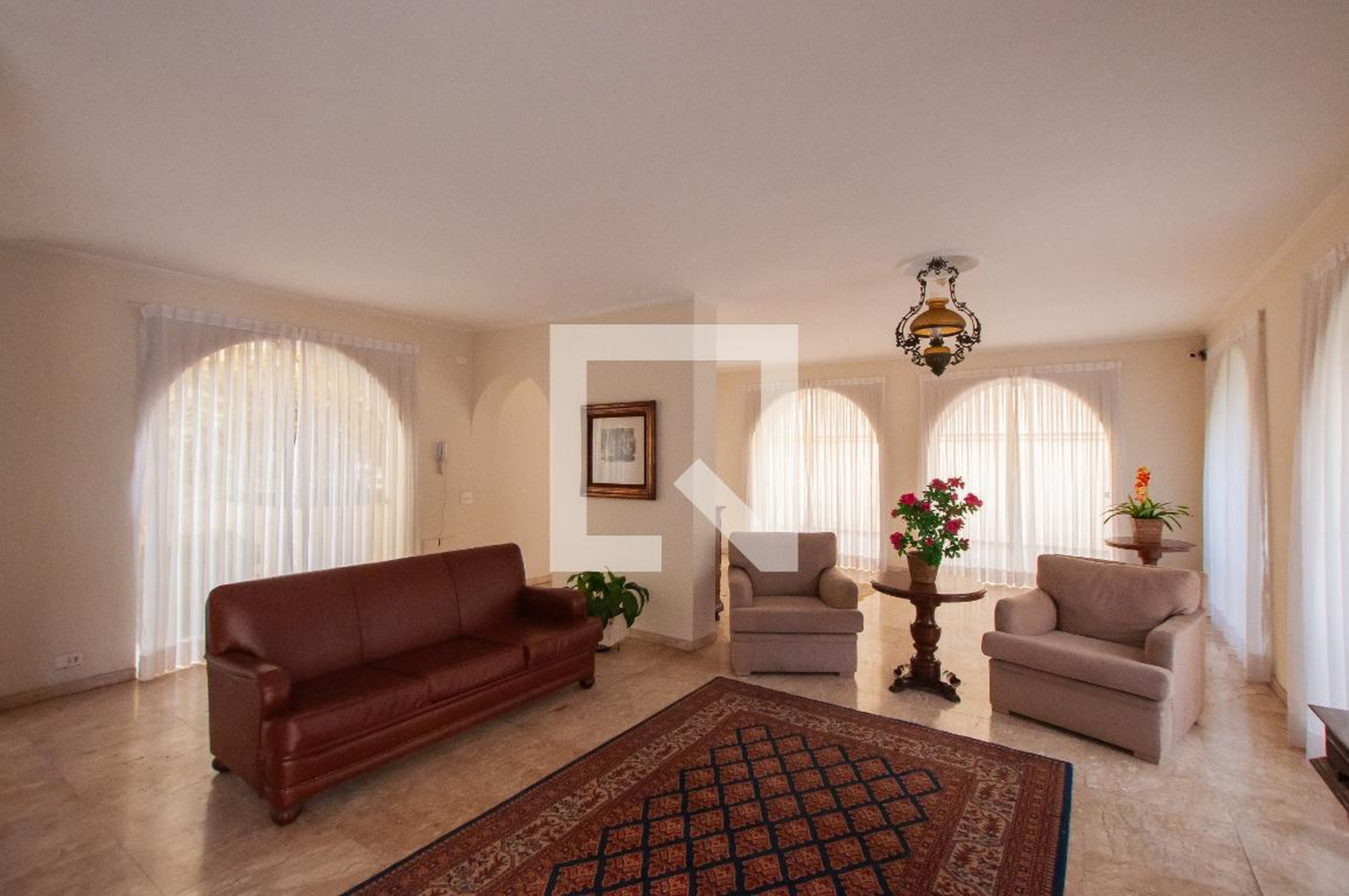 Hall de entrada - Edifício Casa dos Pinheiros