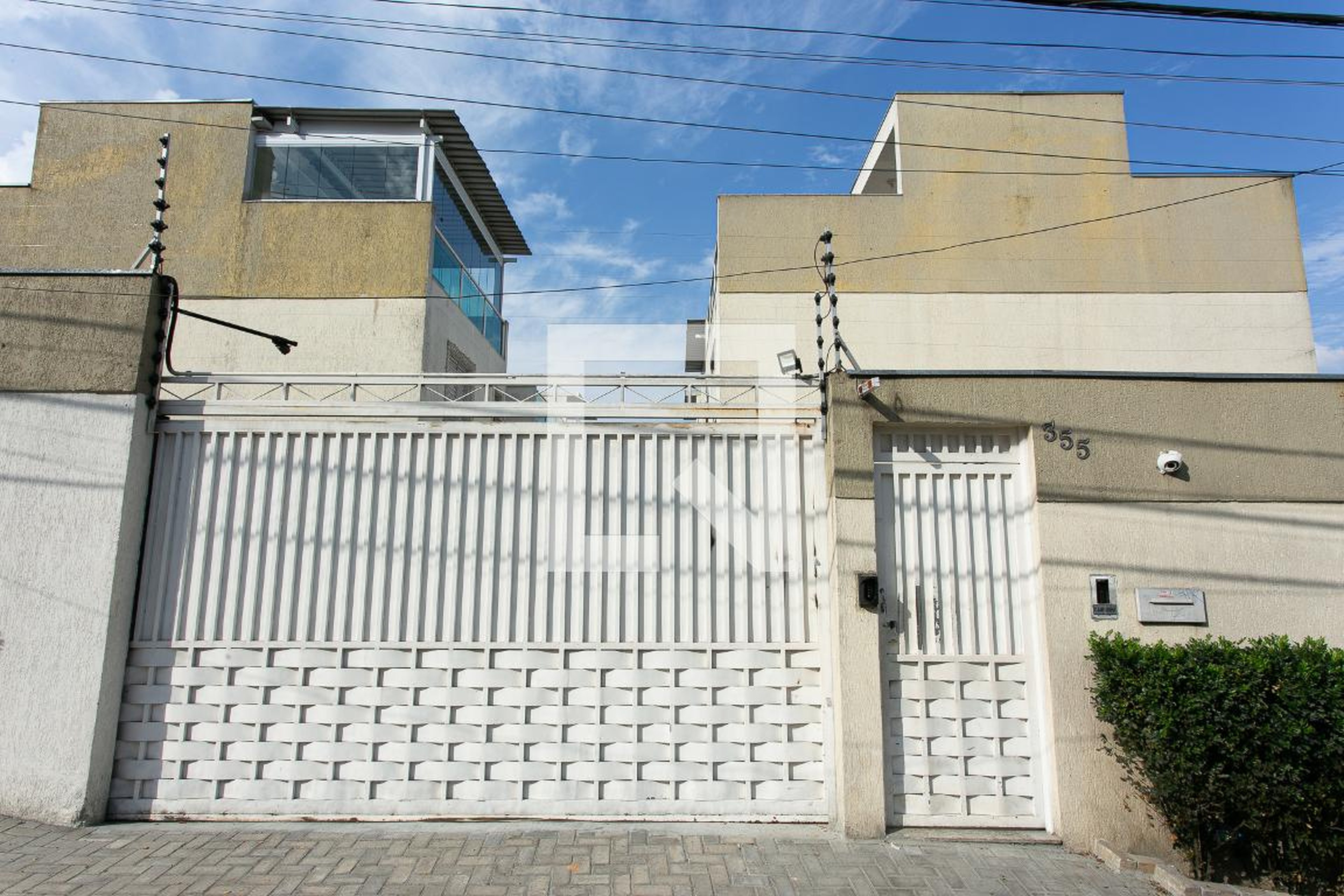 Fachada do Condomínio Condomínio Piazza