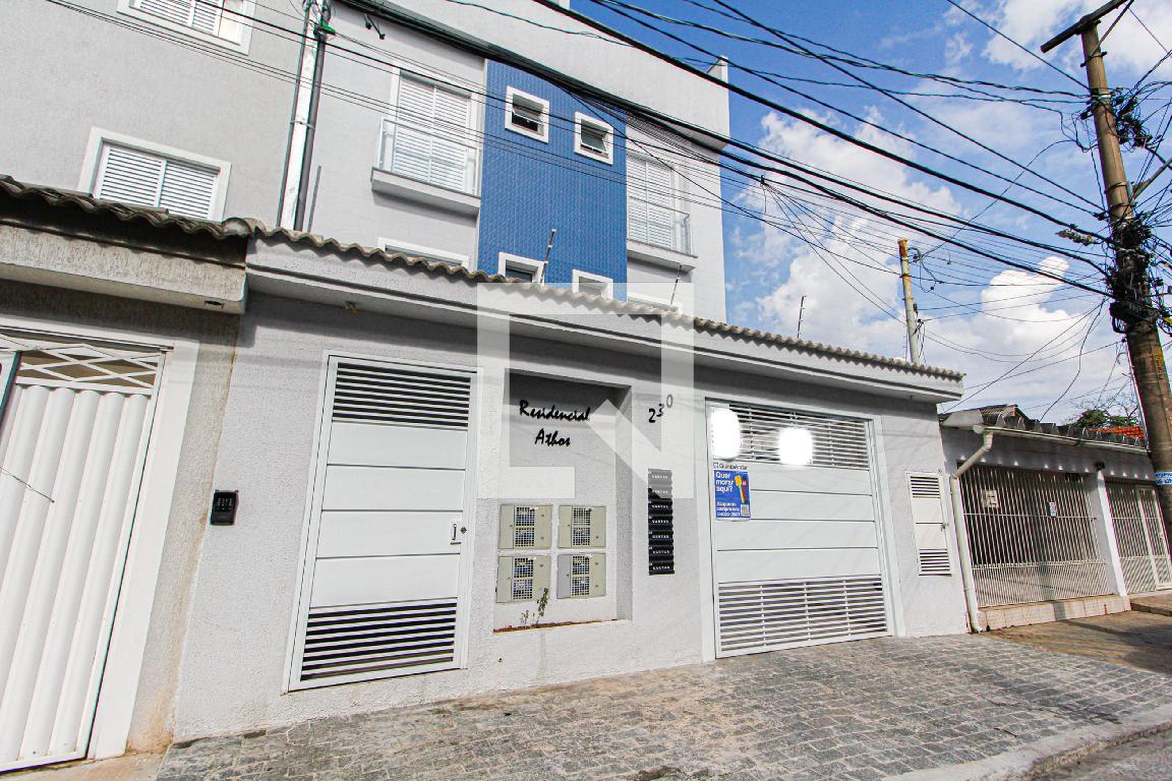 Fachada do Prédio Condomínio em Rua Sud Menucci, 230