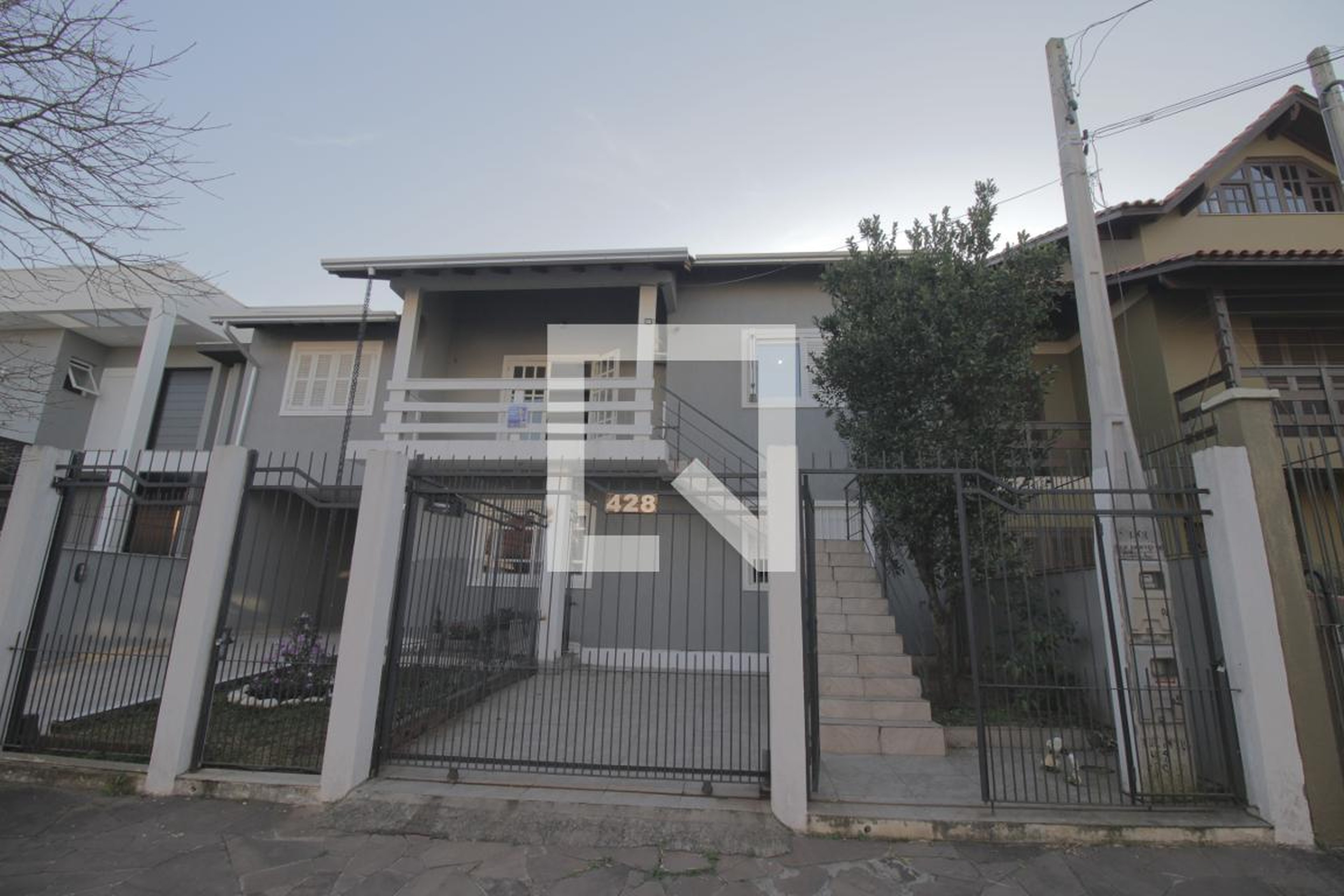 Fachada Condomínio em Rua Angélicas, 428