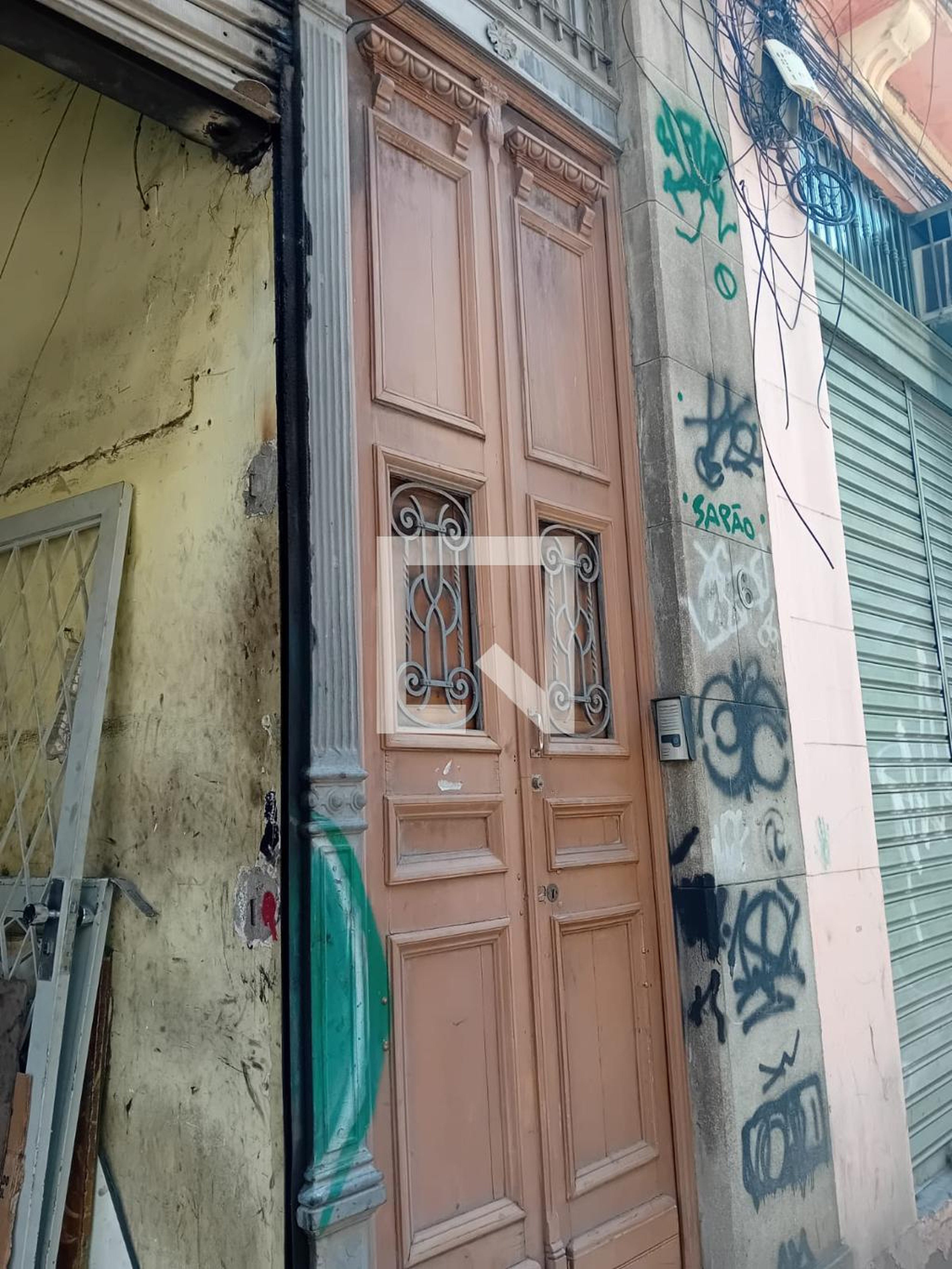 Fachada do Prédio Condomínio em Rua General Caldwell, 316