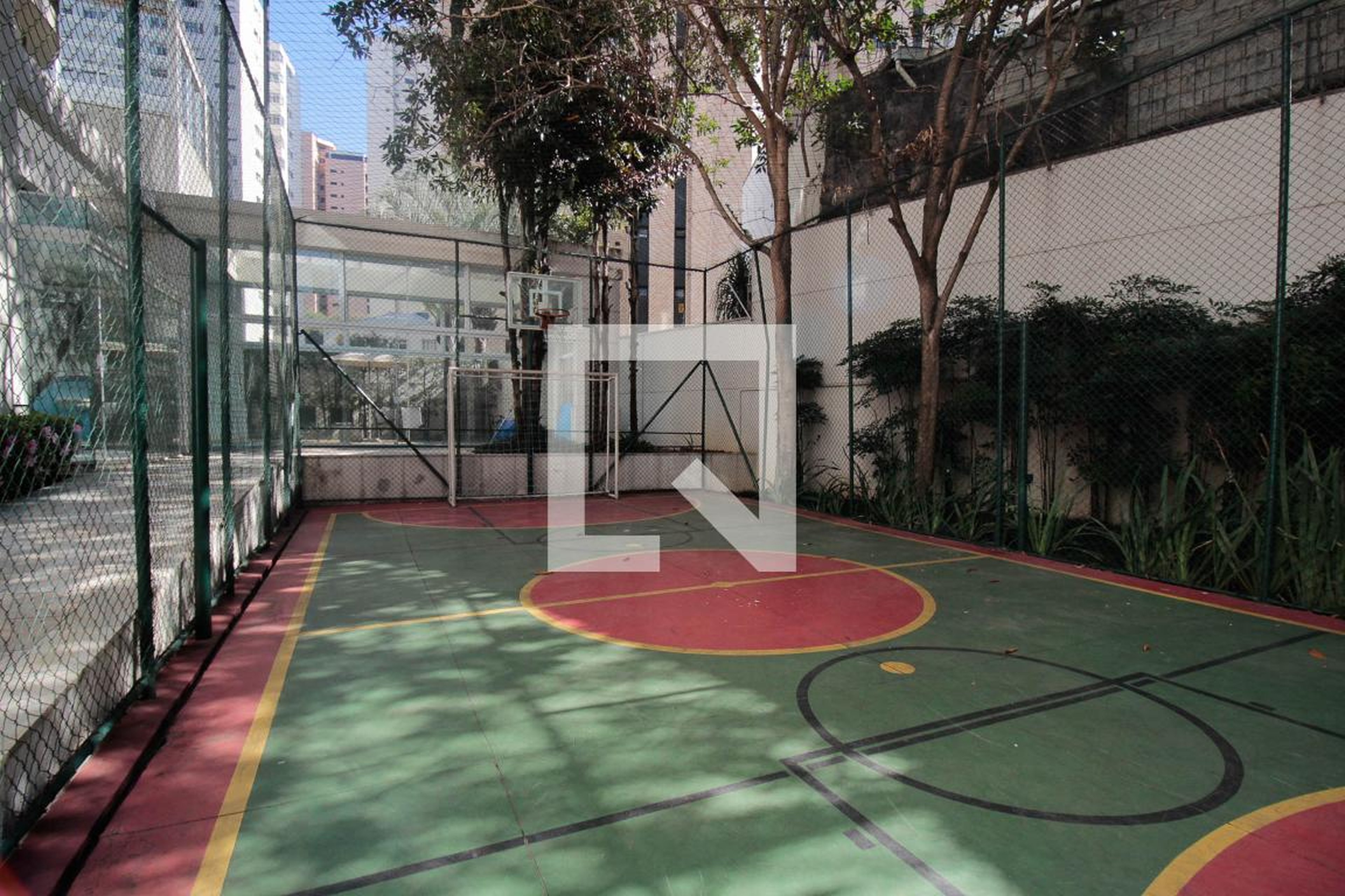 Quadra Esportiva - Parc Dorsay