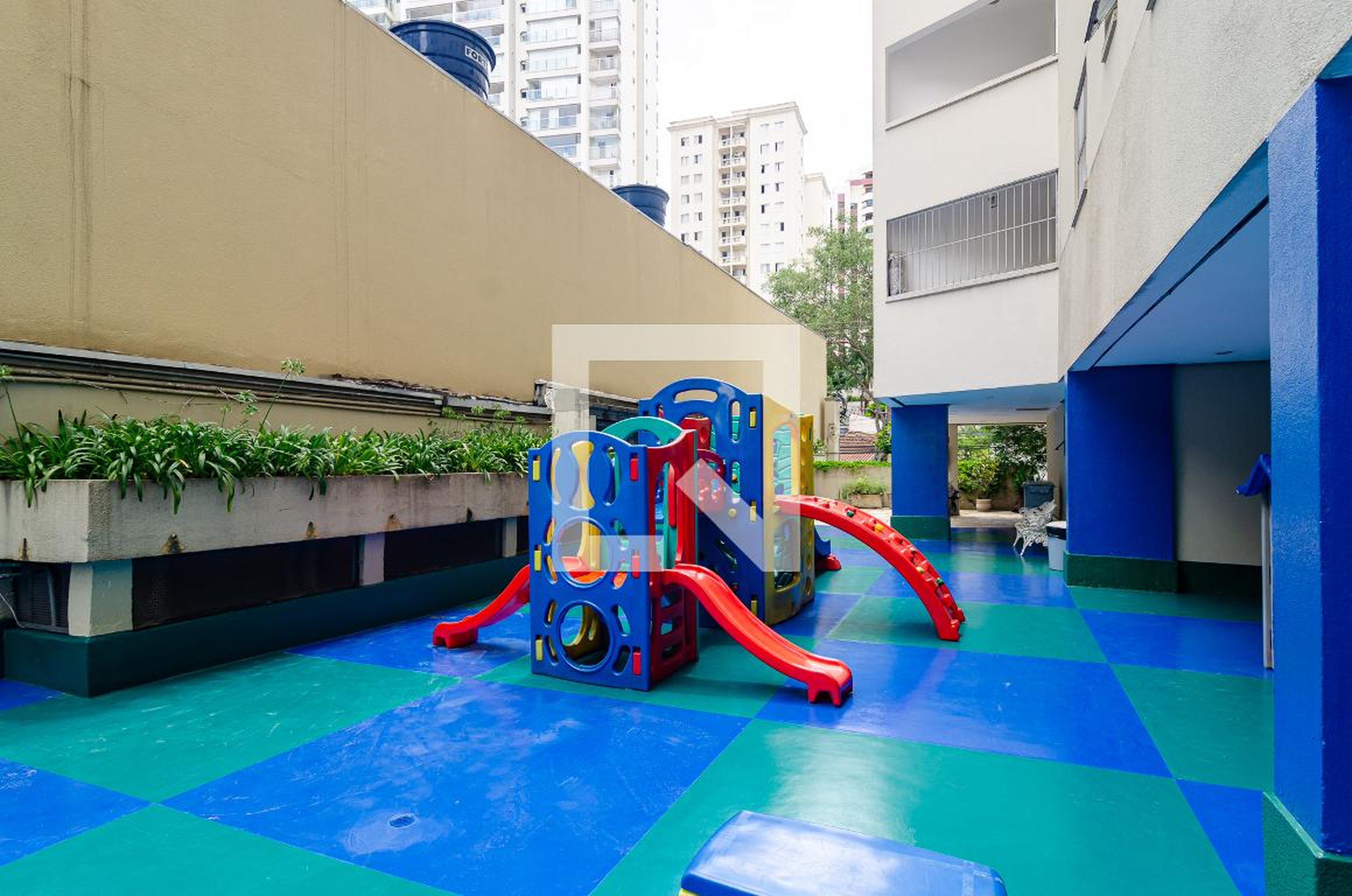 Playground - Edifício Comodoro