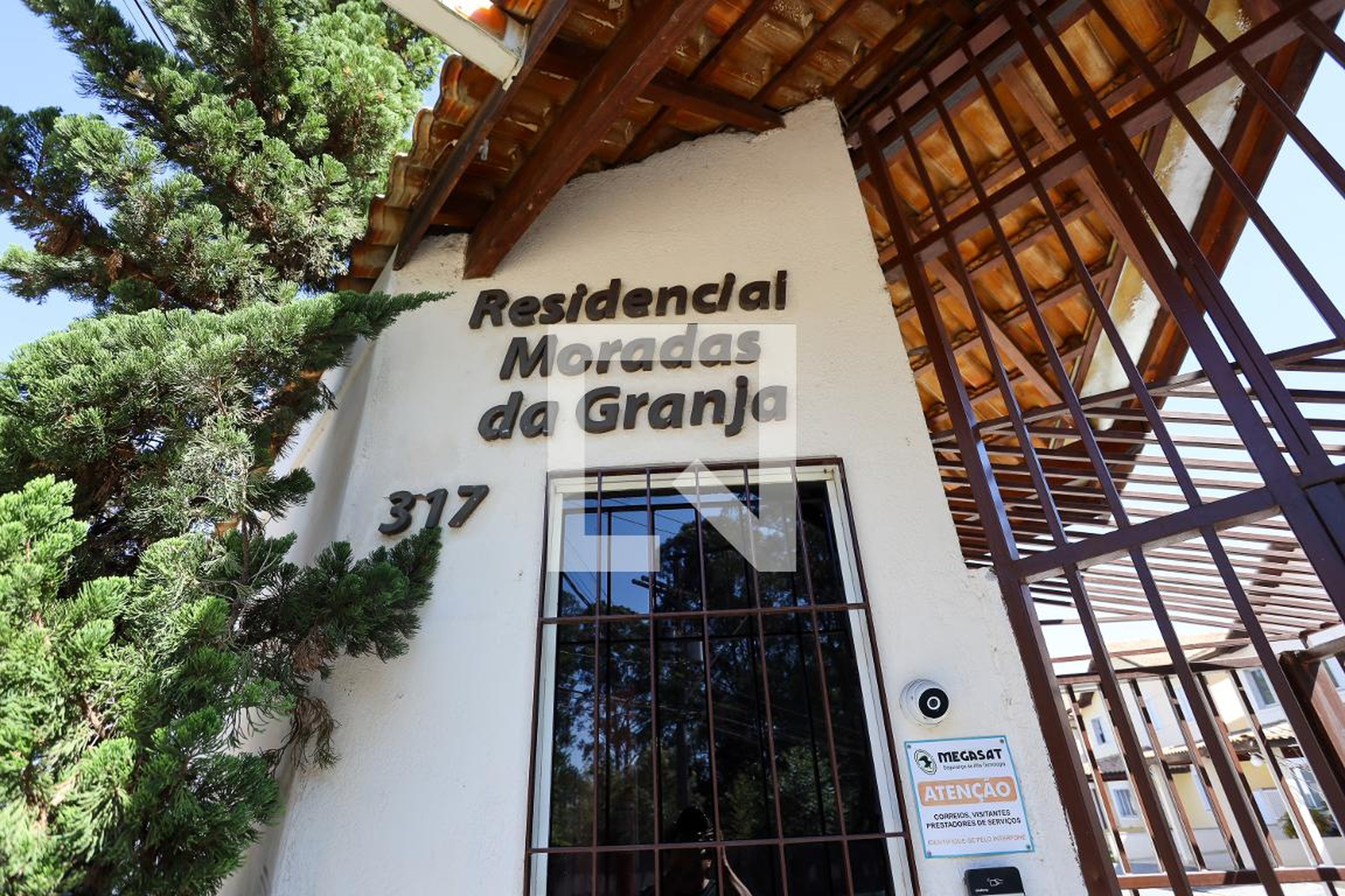 Fachada Condomínio em Estrada Municipal Walter Steurer, 317