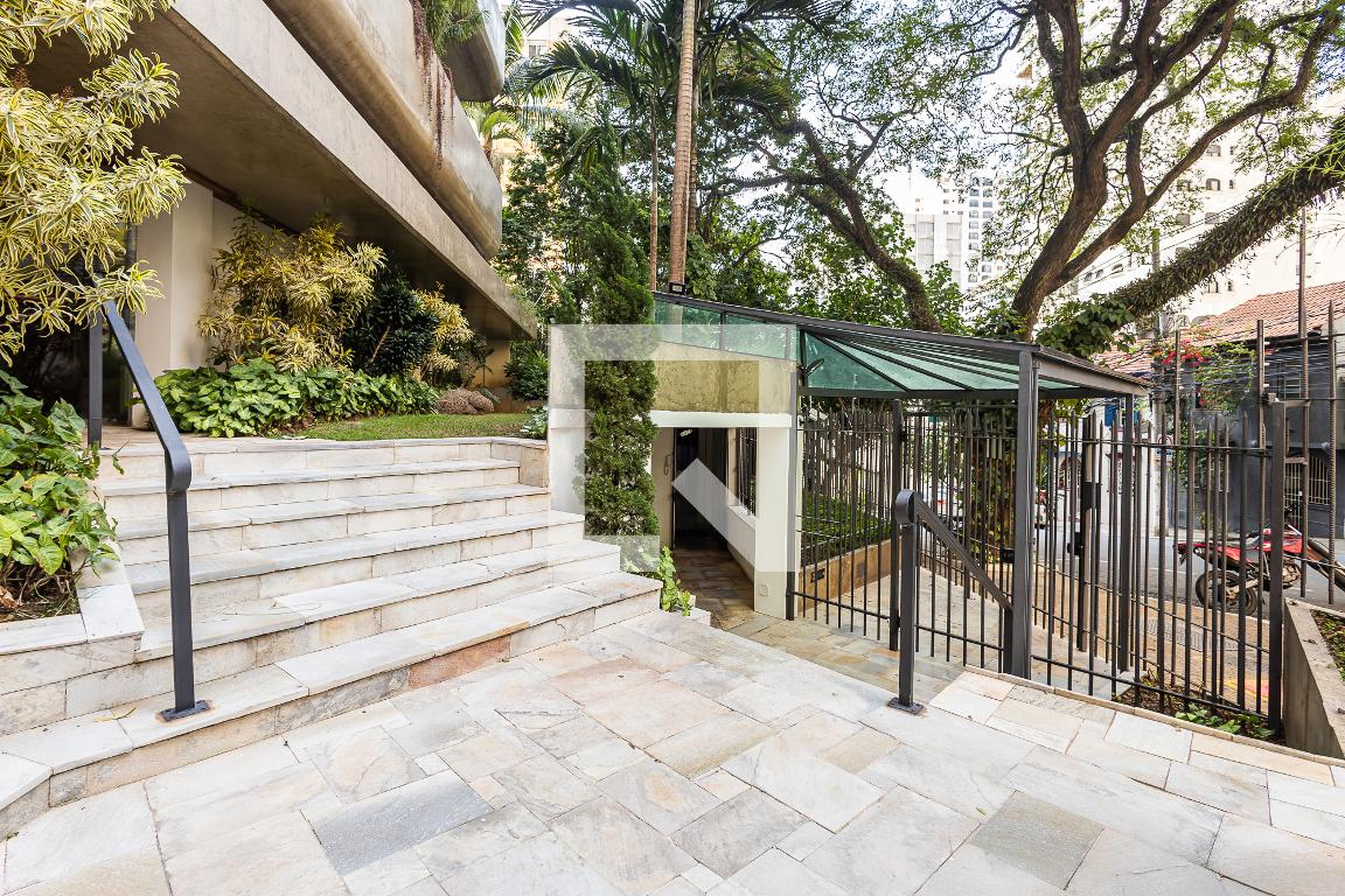 Entrada - Port Grimaud