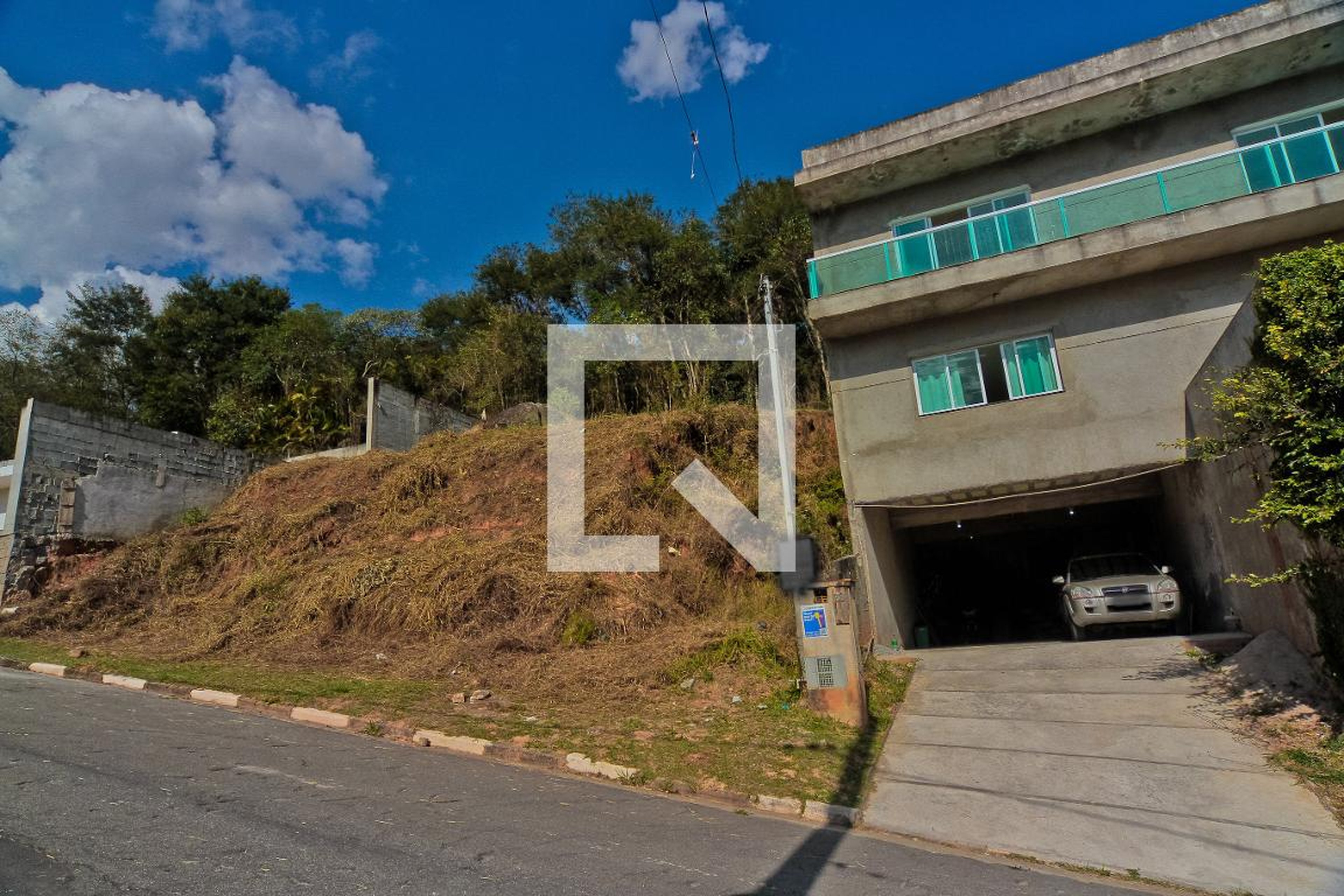 Fachada Condomínio em Rua Horácio Coimbra, 38