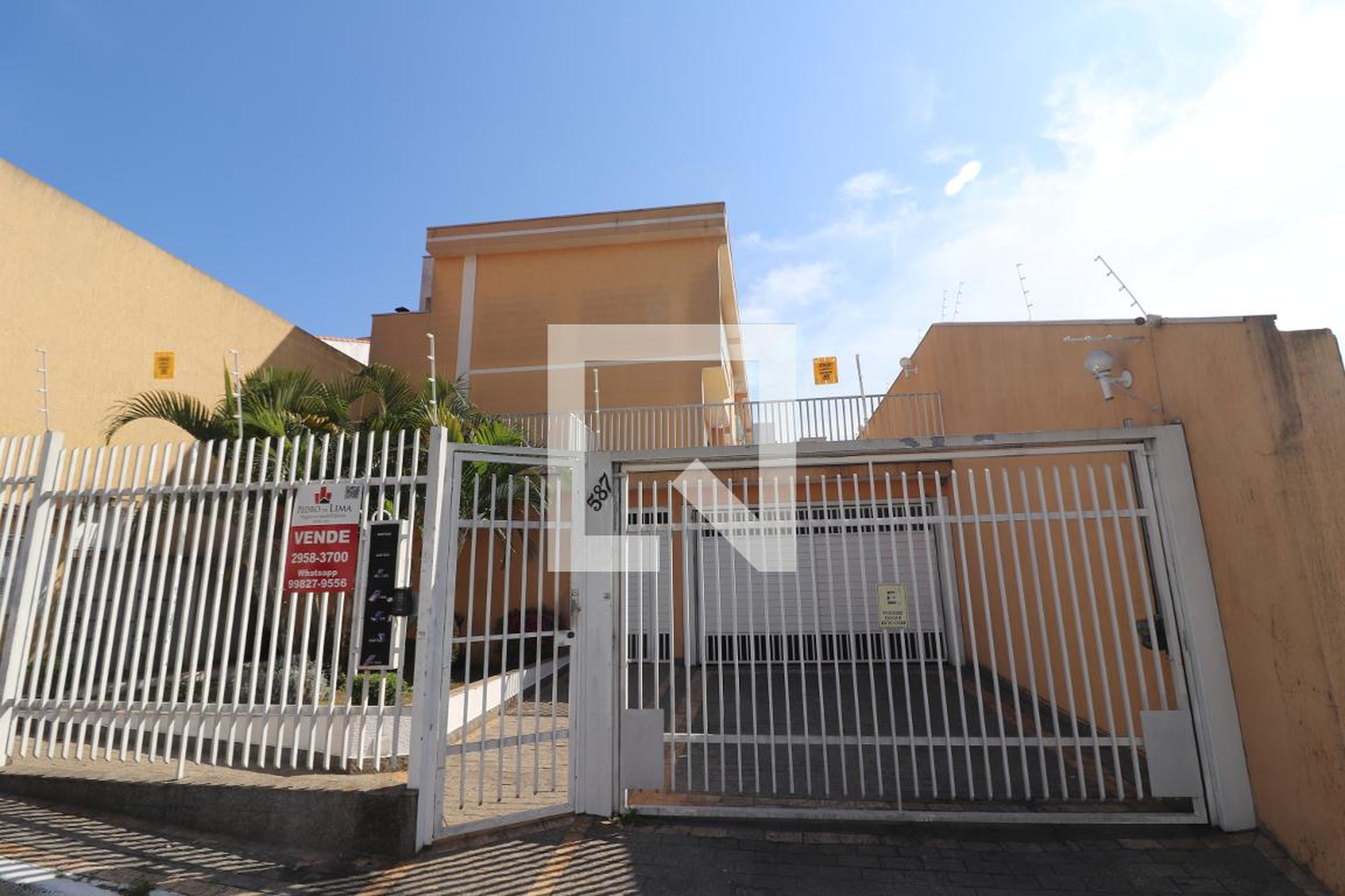 Fachada Condomínio Magno