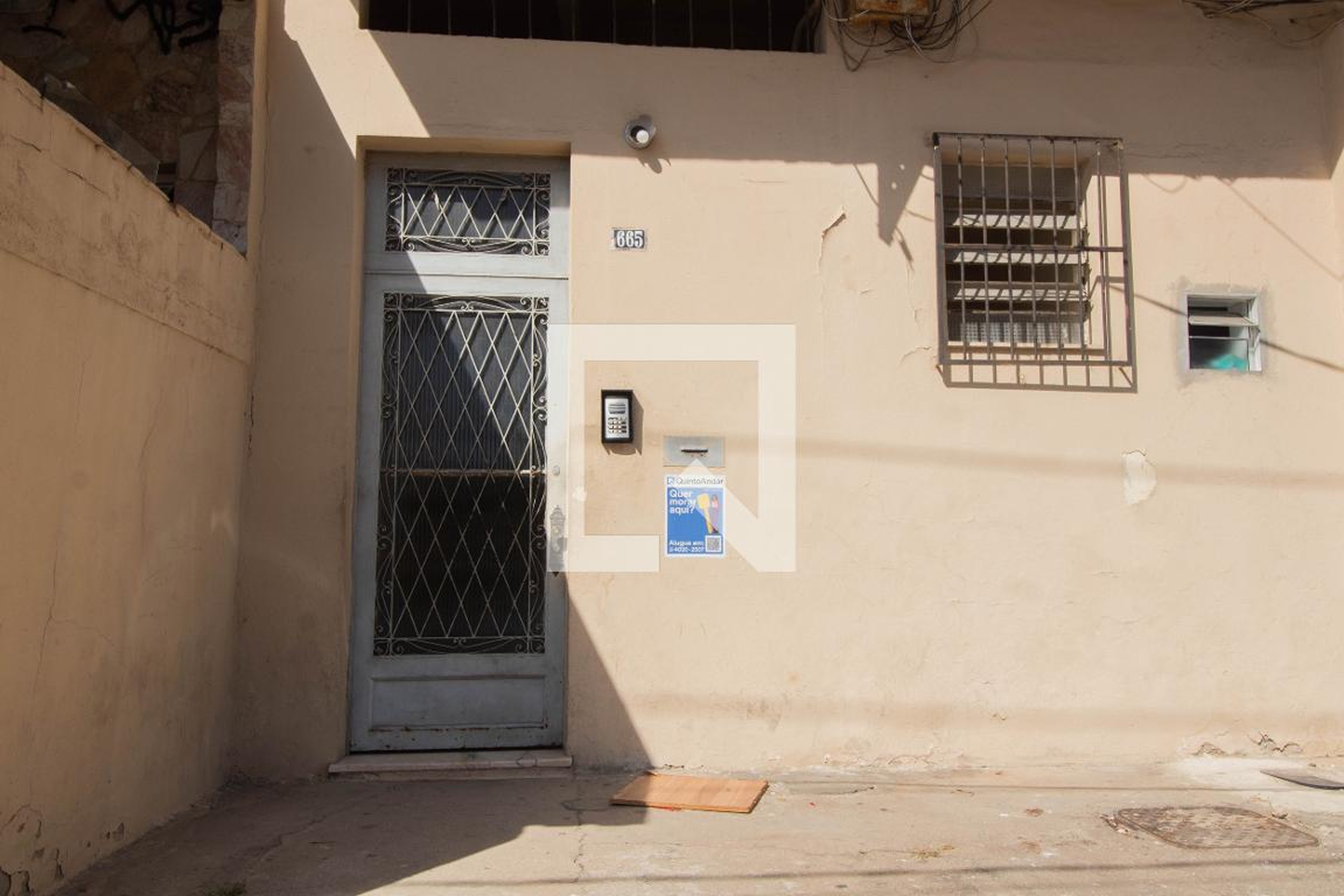 Entrada do Prédio - null