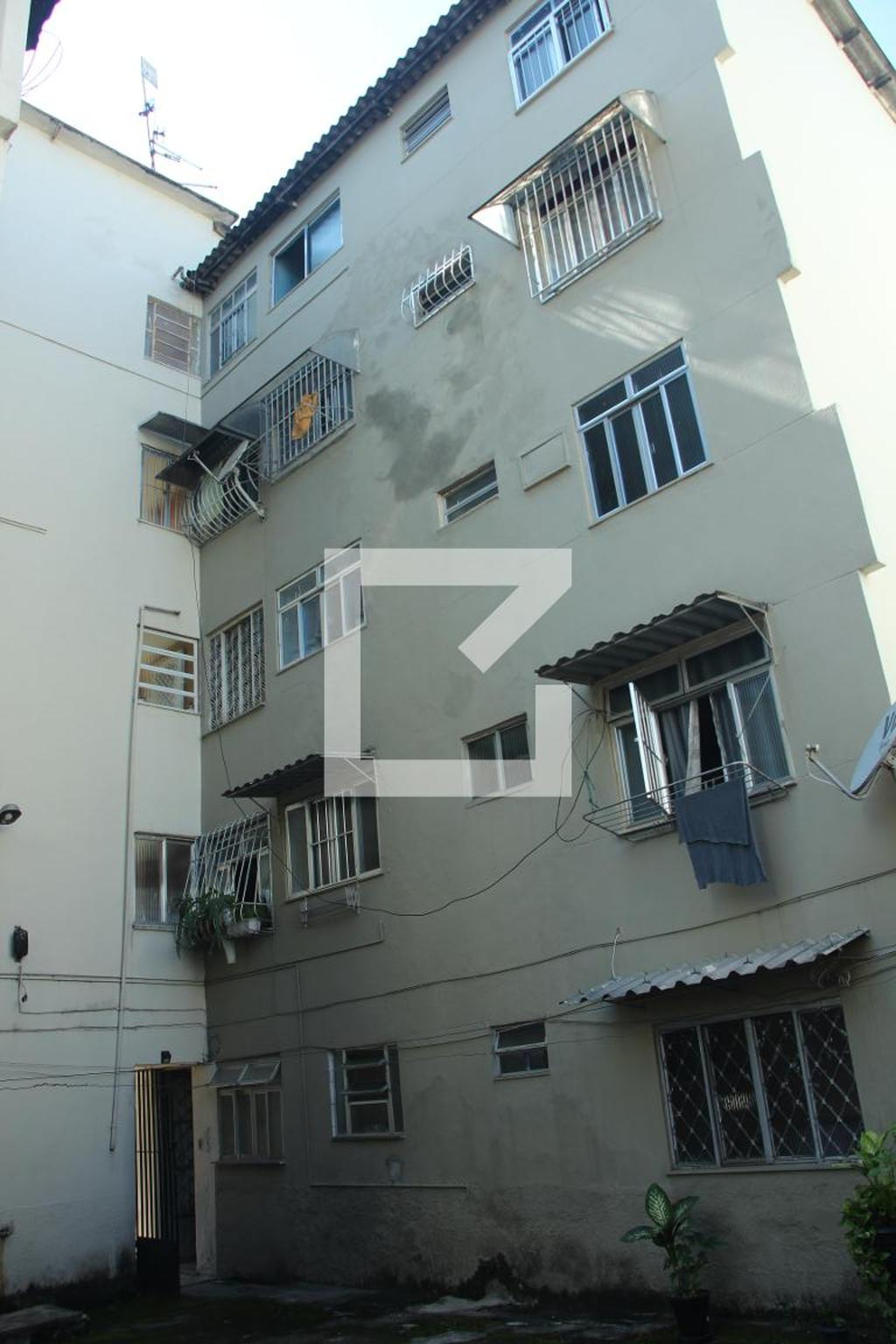 Fachada Condomínio em Rua Brasil, 125