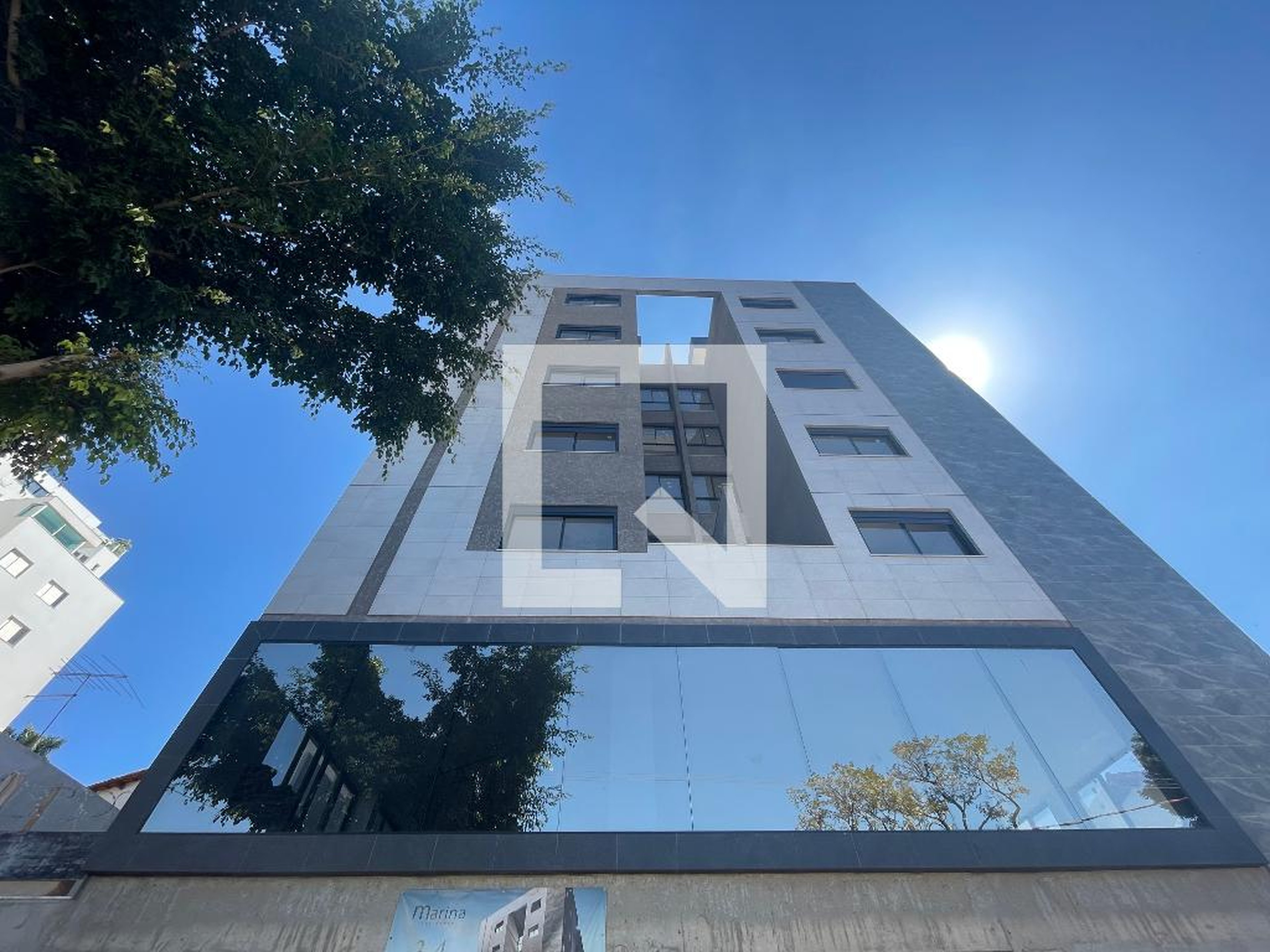 Fachada Condomínio Marina Residence