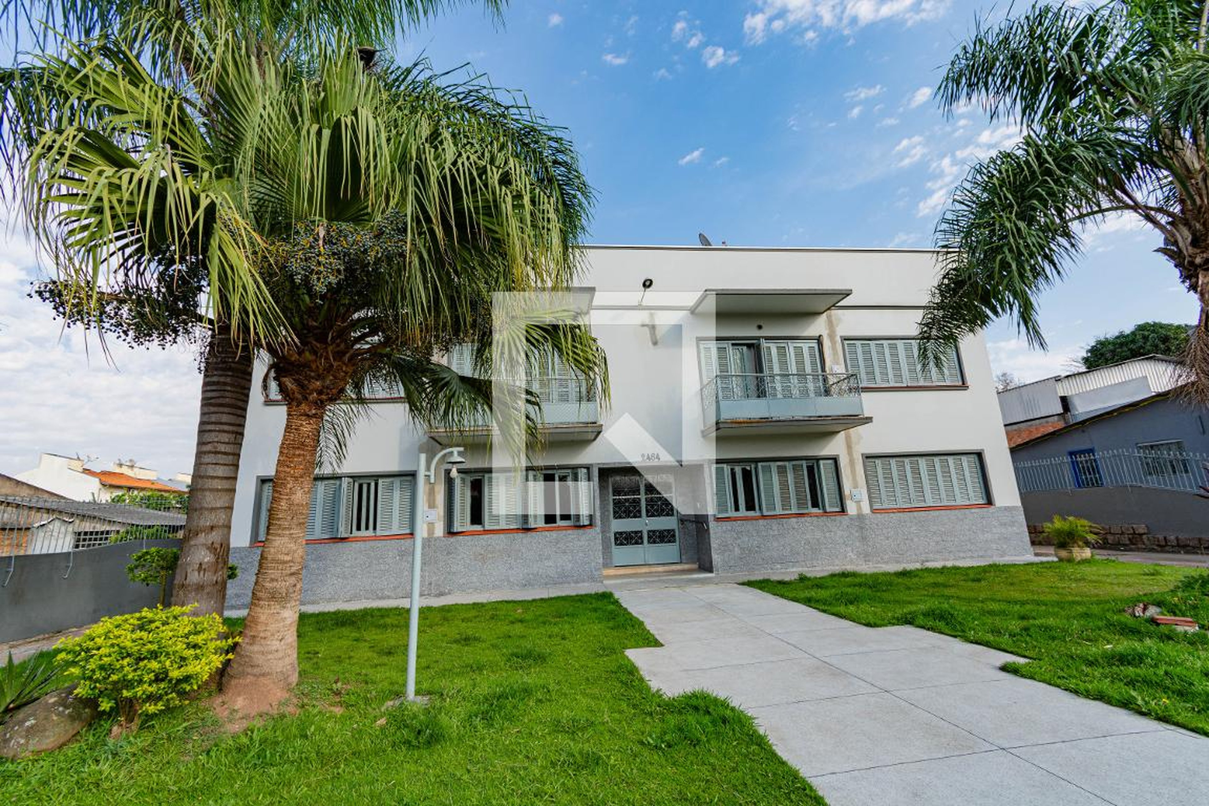 Fachada Condomínio em Rua Farroupilha, 2464