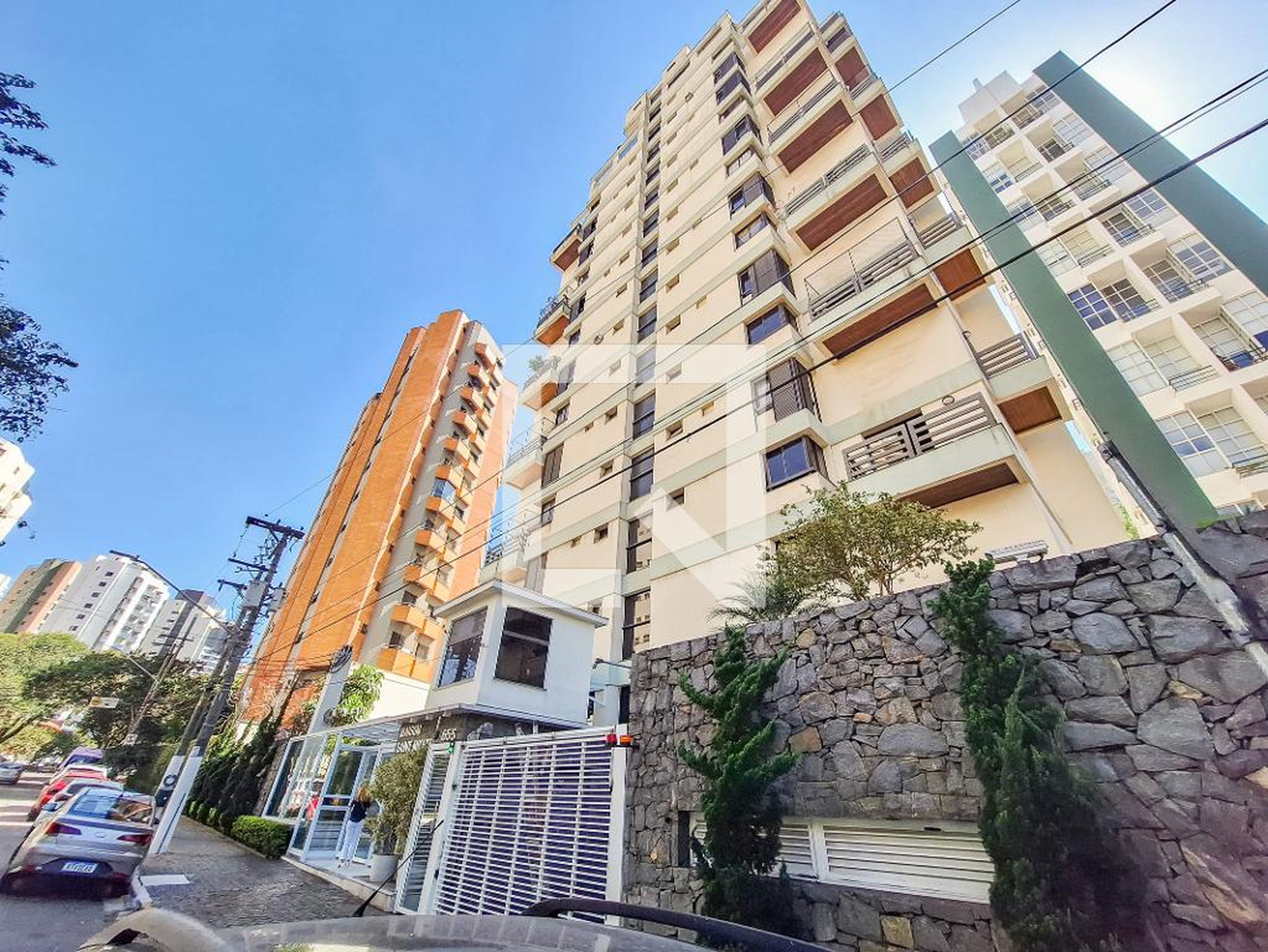 Fachada Condomínio Maison Saint Michel