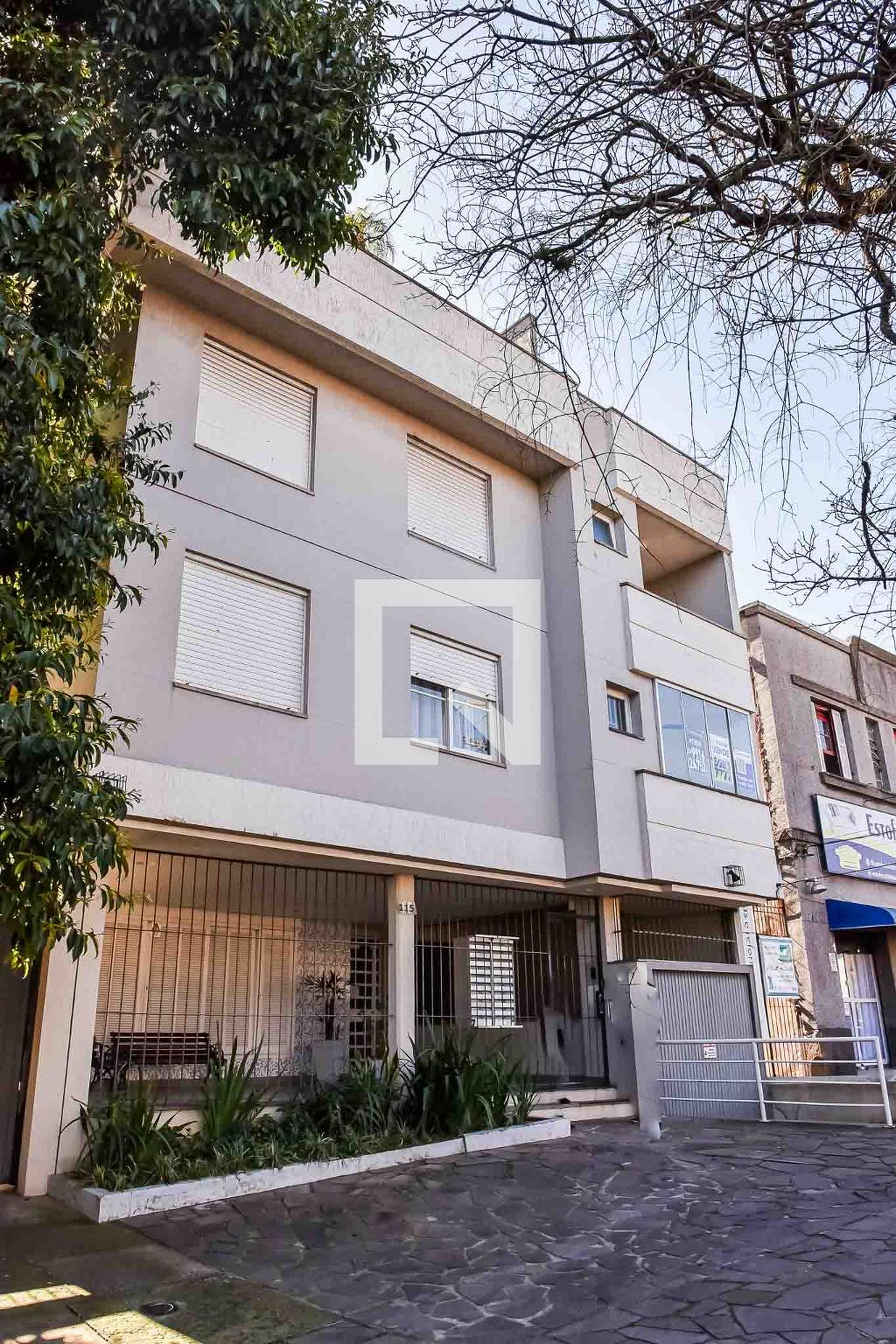 Fachada Condomínio Vista Alegre