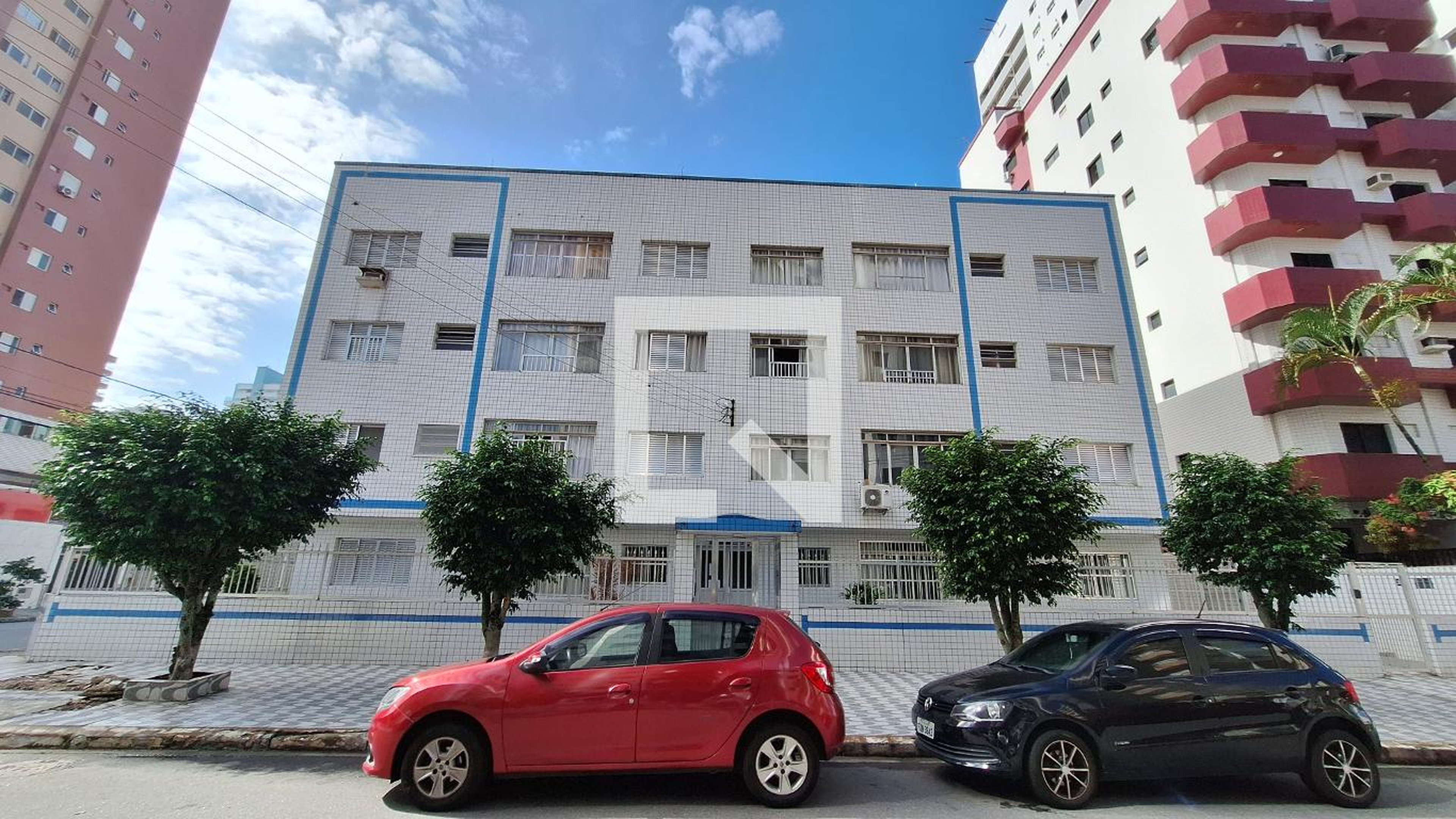 Fachada Condomínio em Rua Rui Barbosa, 442