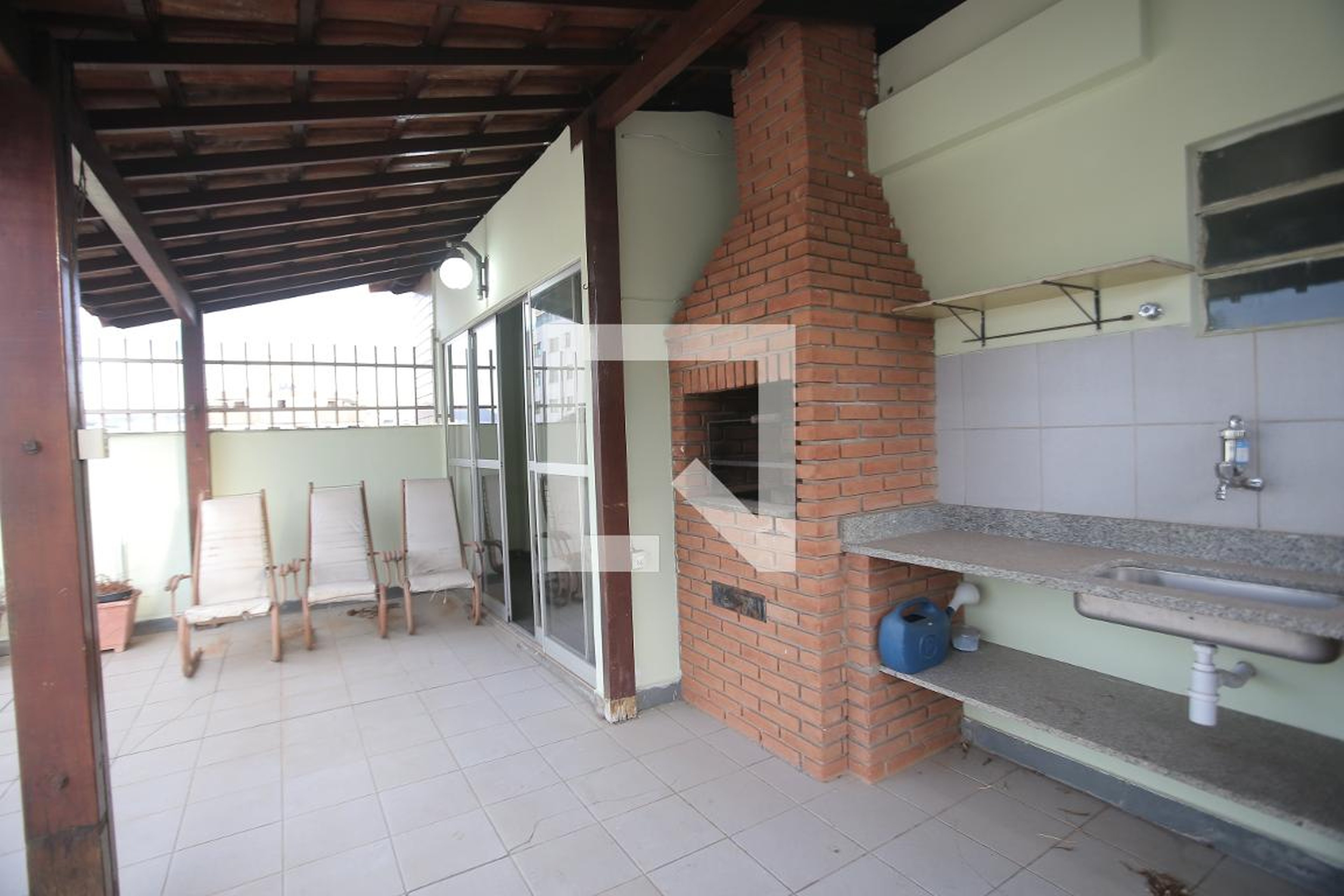 Churrasqueira Condomínio em Rua Padre João Crisóstomo, 403