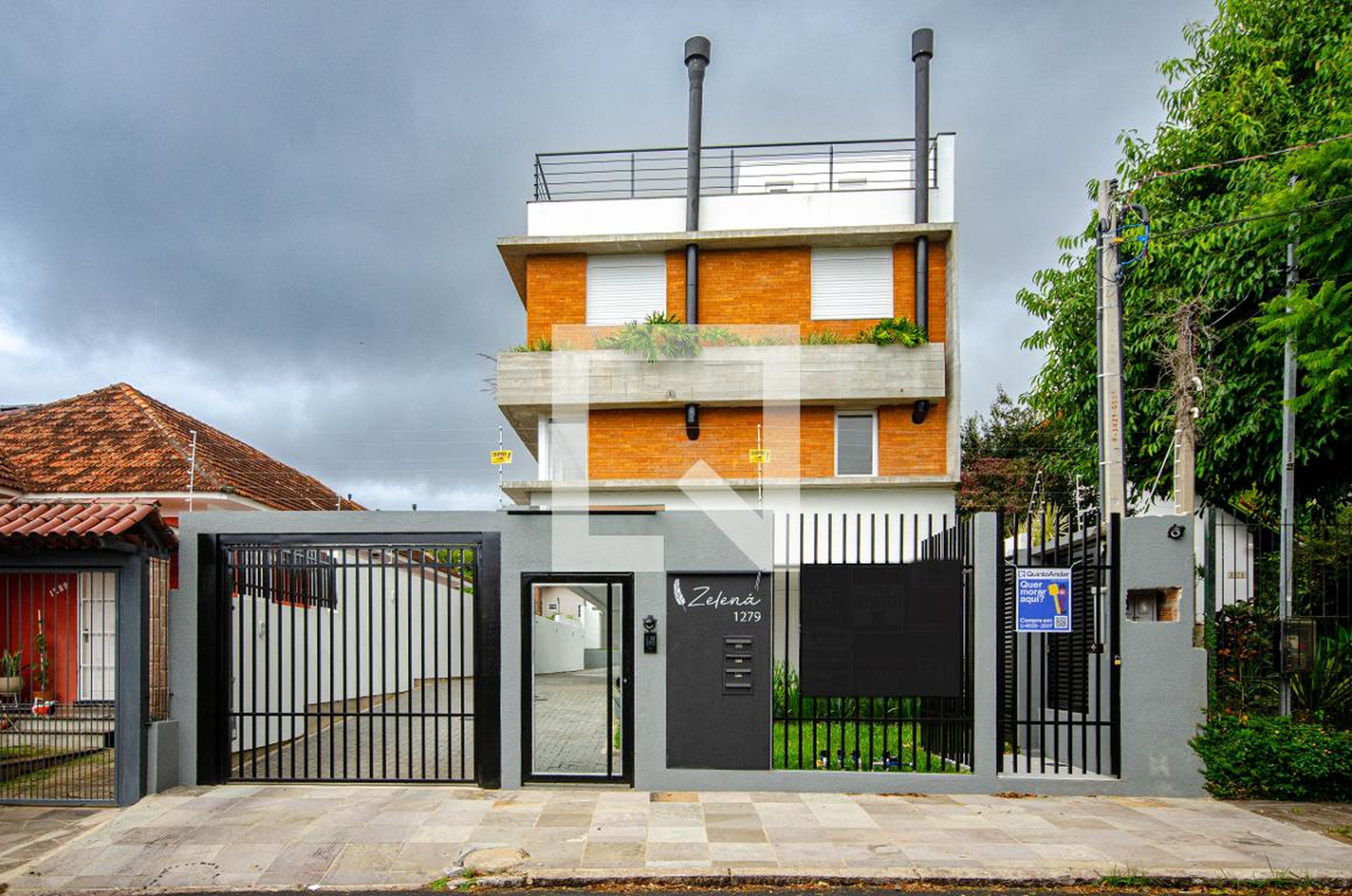 Fachada do Condominio Condomínio Zelená Casa 3