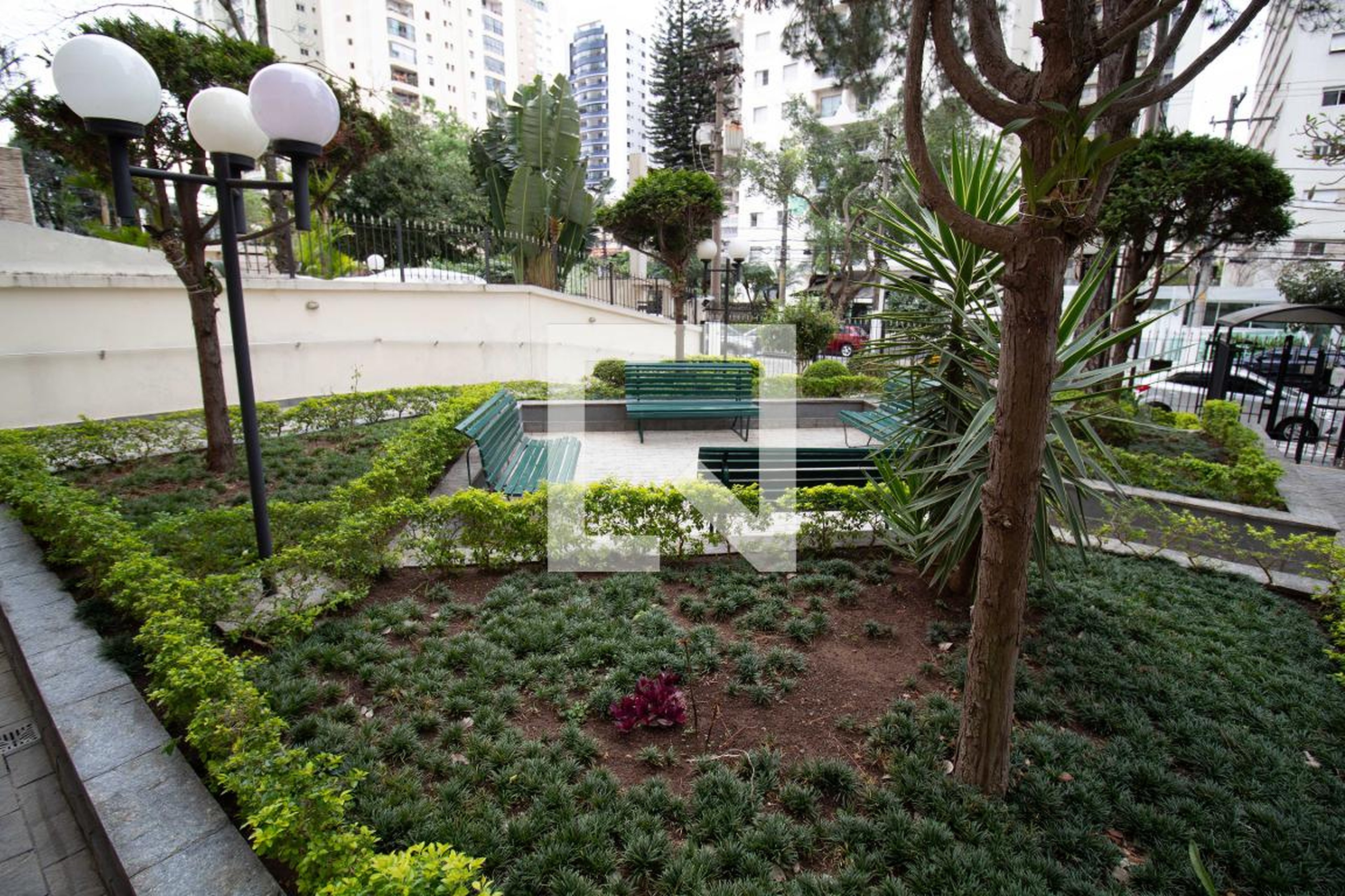 Condomínio - Edifício Luiza Maria