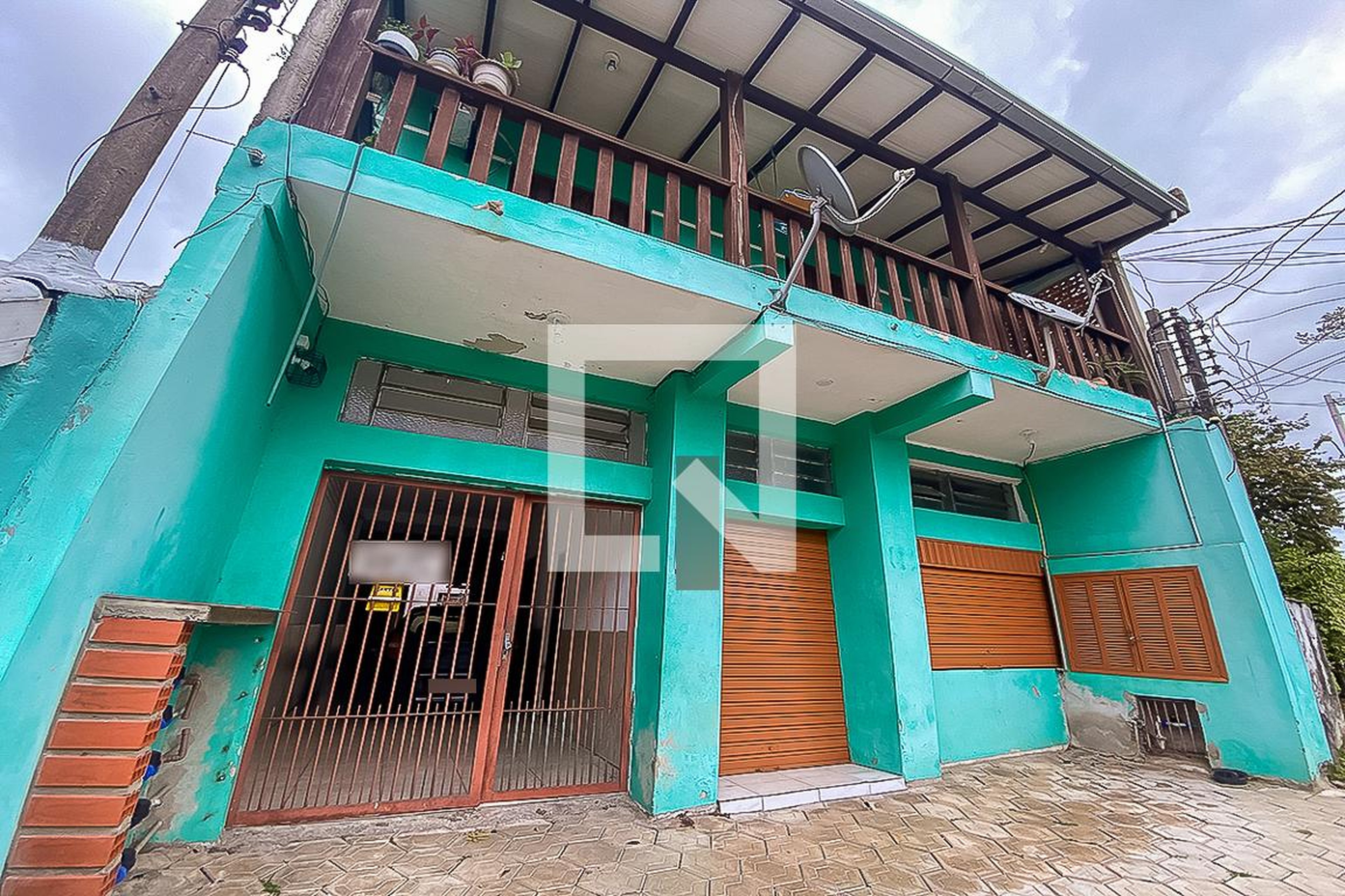 Fachada Condomínio em Rua Amati, 389